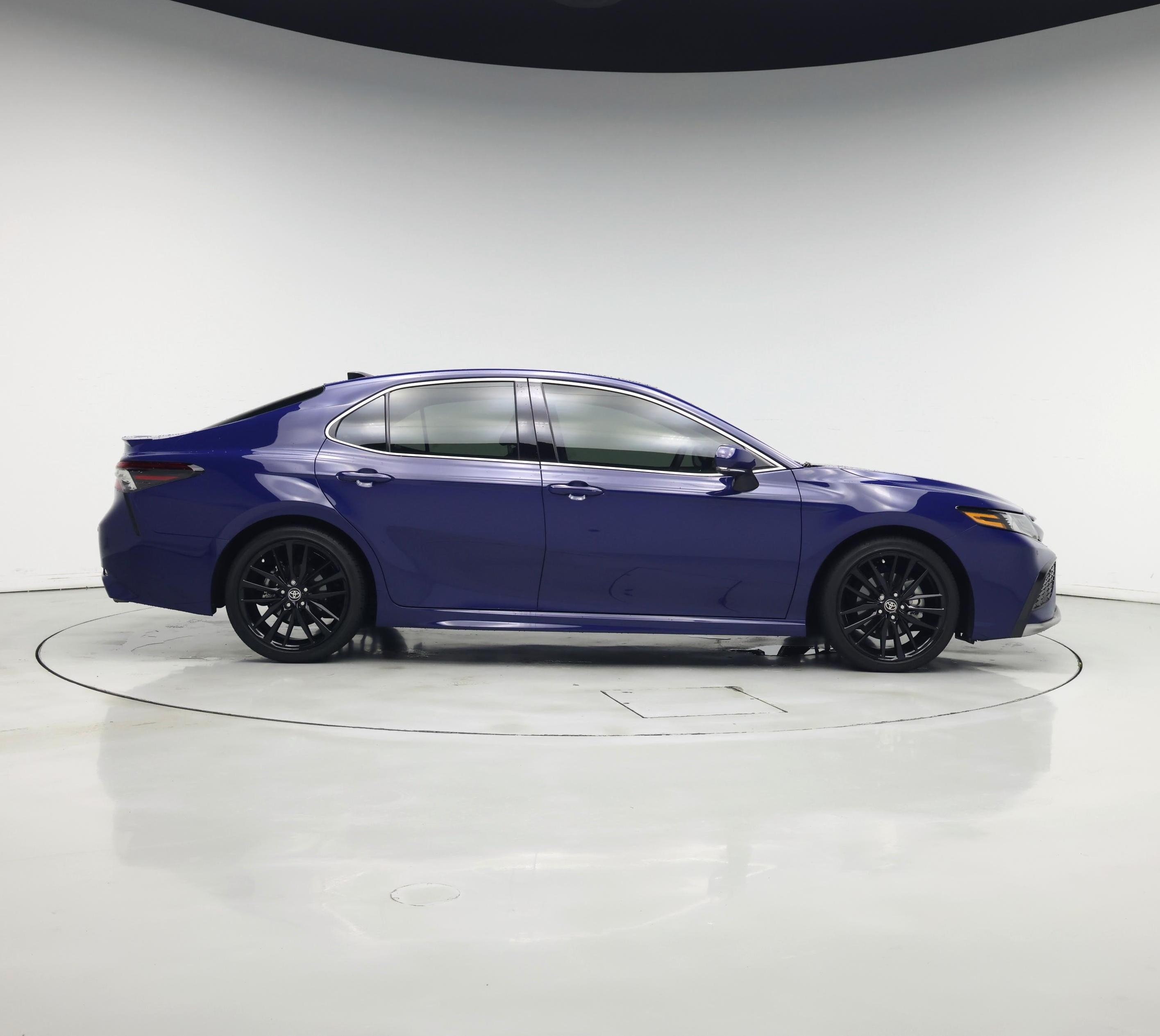 Thumbnail: 2023 Toyota Camry - 7