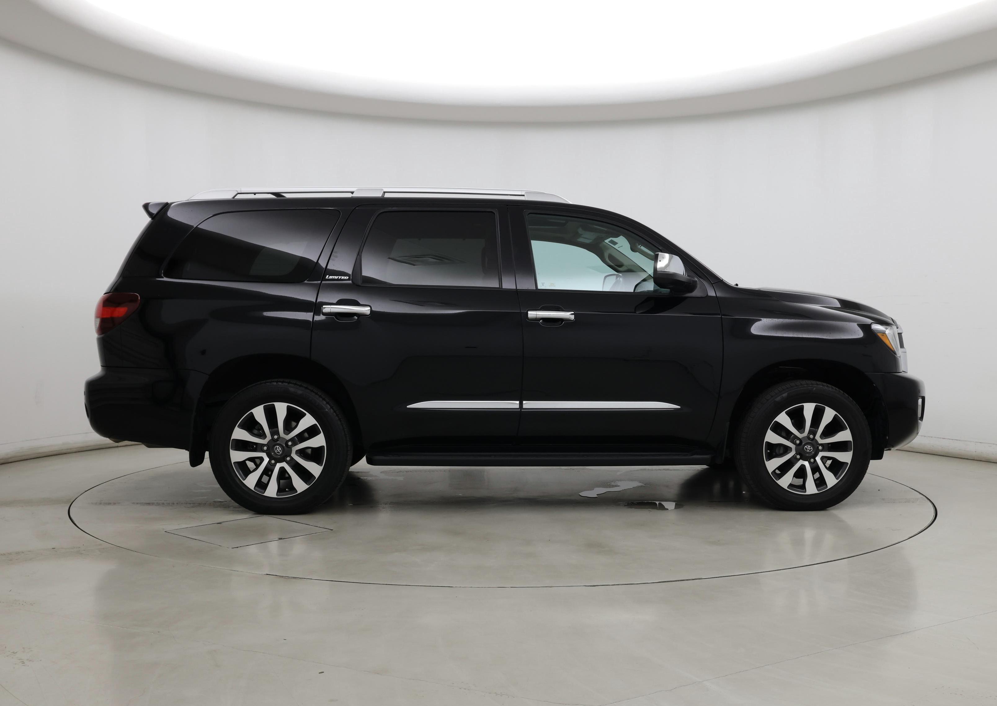 Thumbnail: 2019 Toyota Sequoia - 7