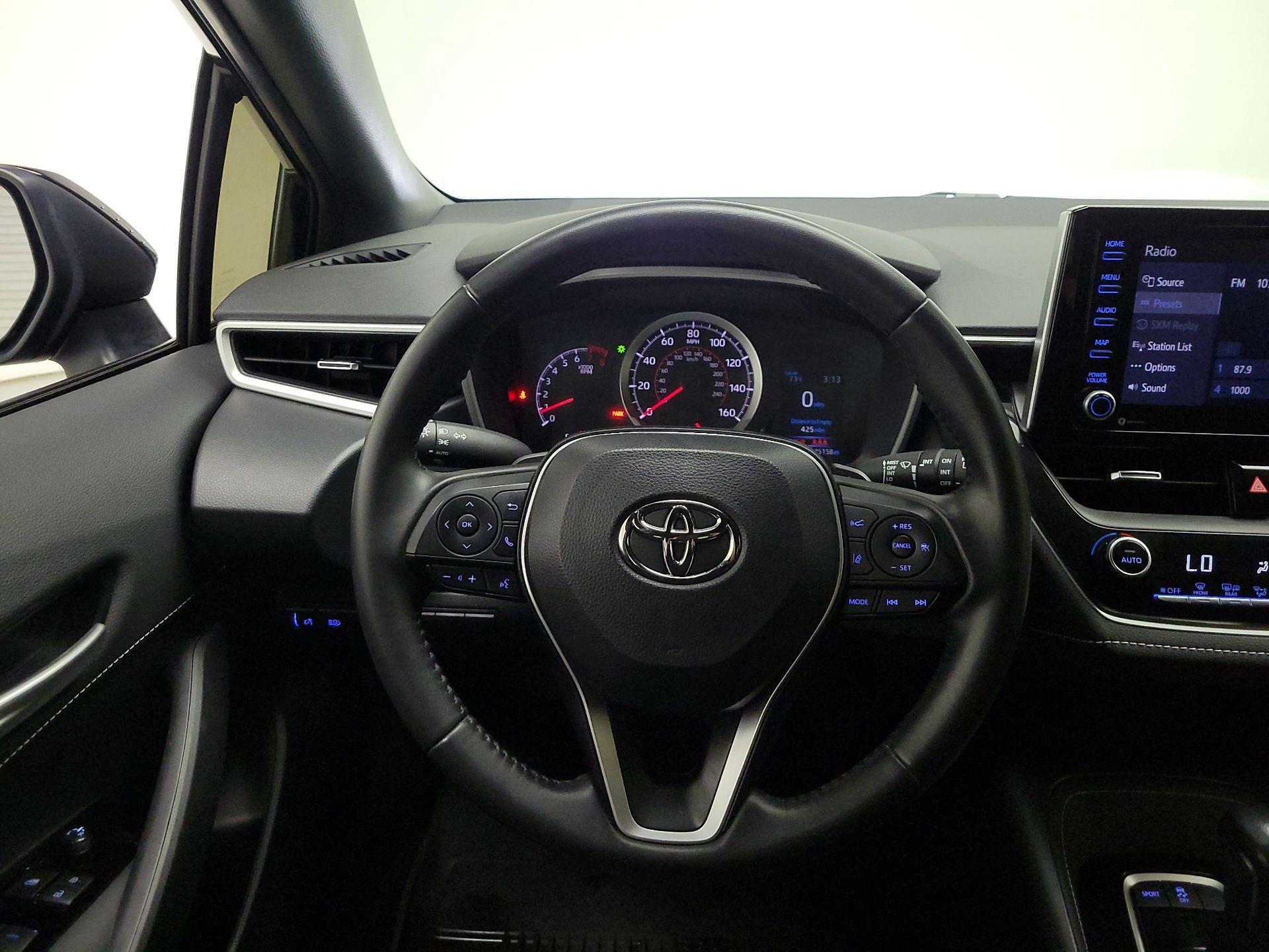 Thumbnail: 2022 Toyota Corolla - 10