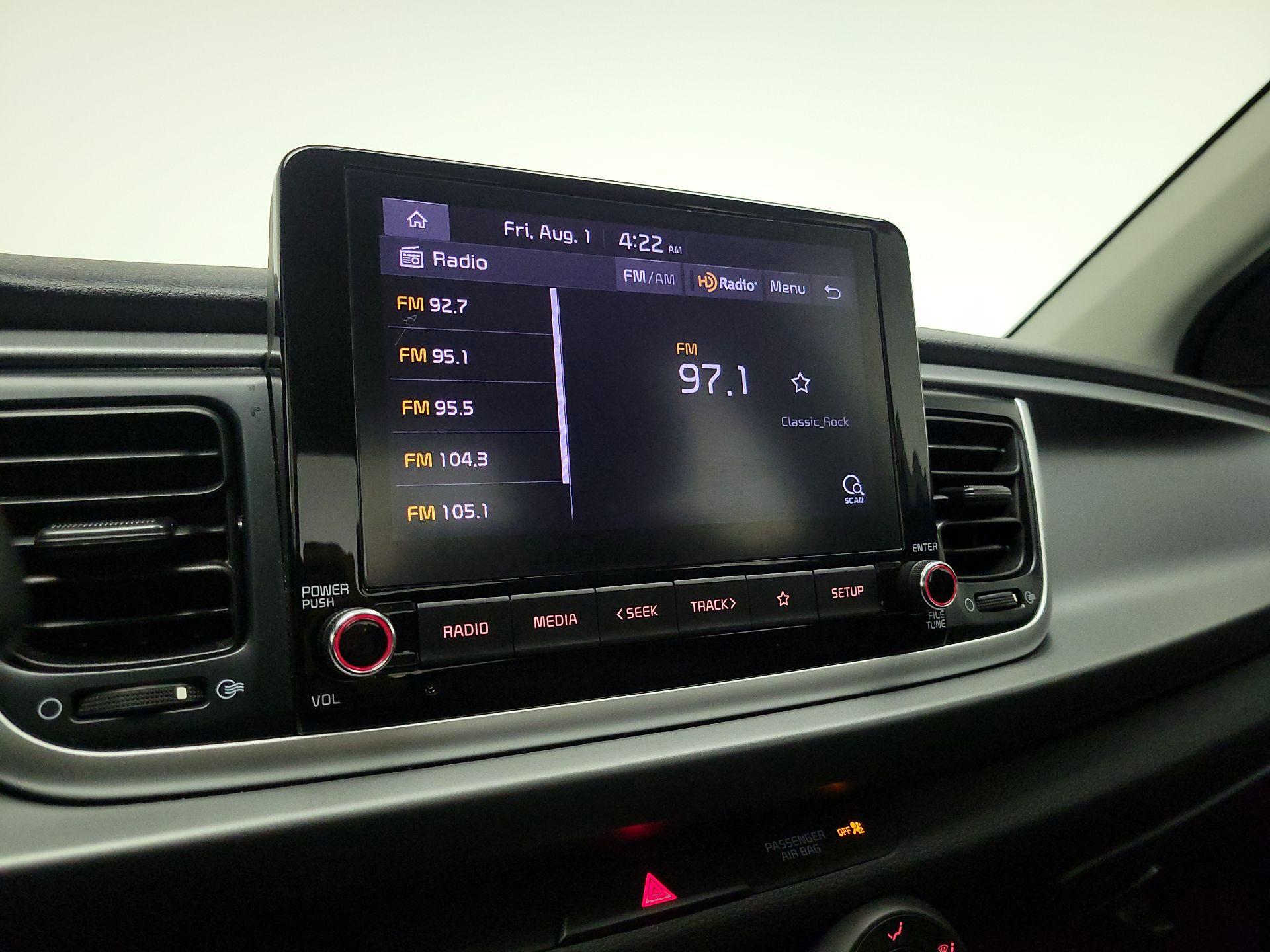 Thumbnail: 2021 Kia Rio - 15