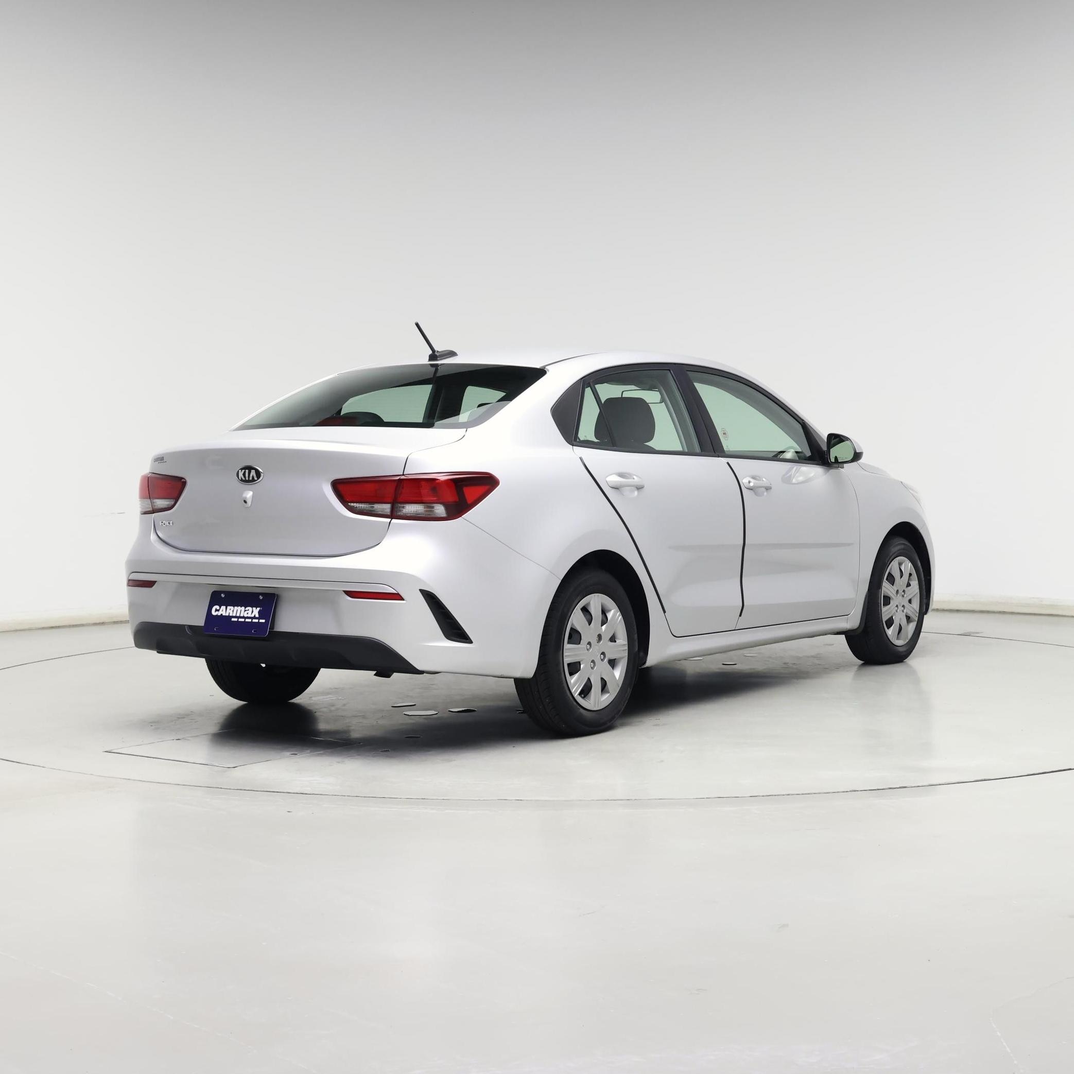Thumbnail: 2021 Kia Rio - 8