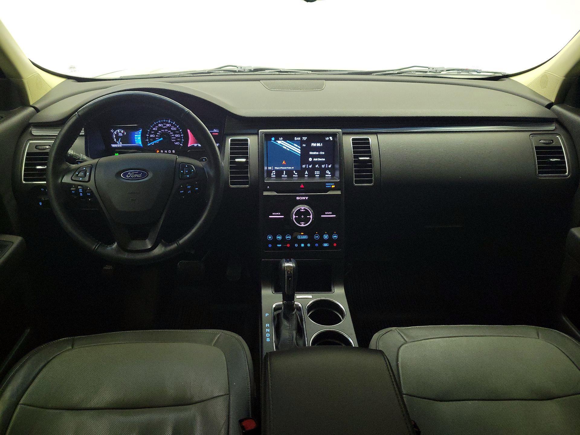 Thumbnail: 2018 Ford Flex - 9