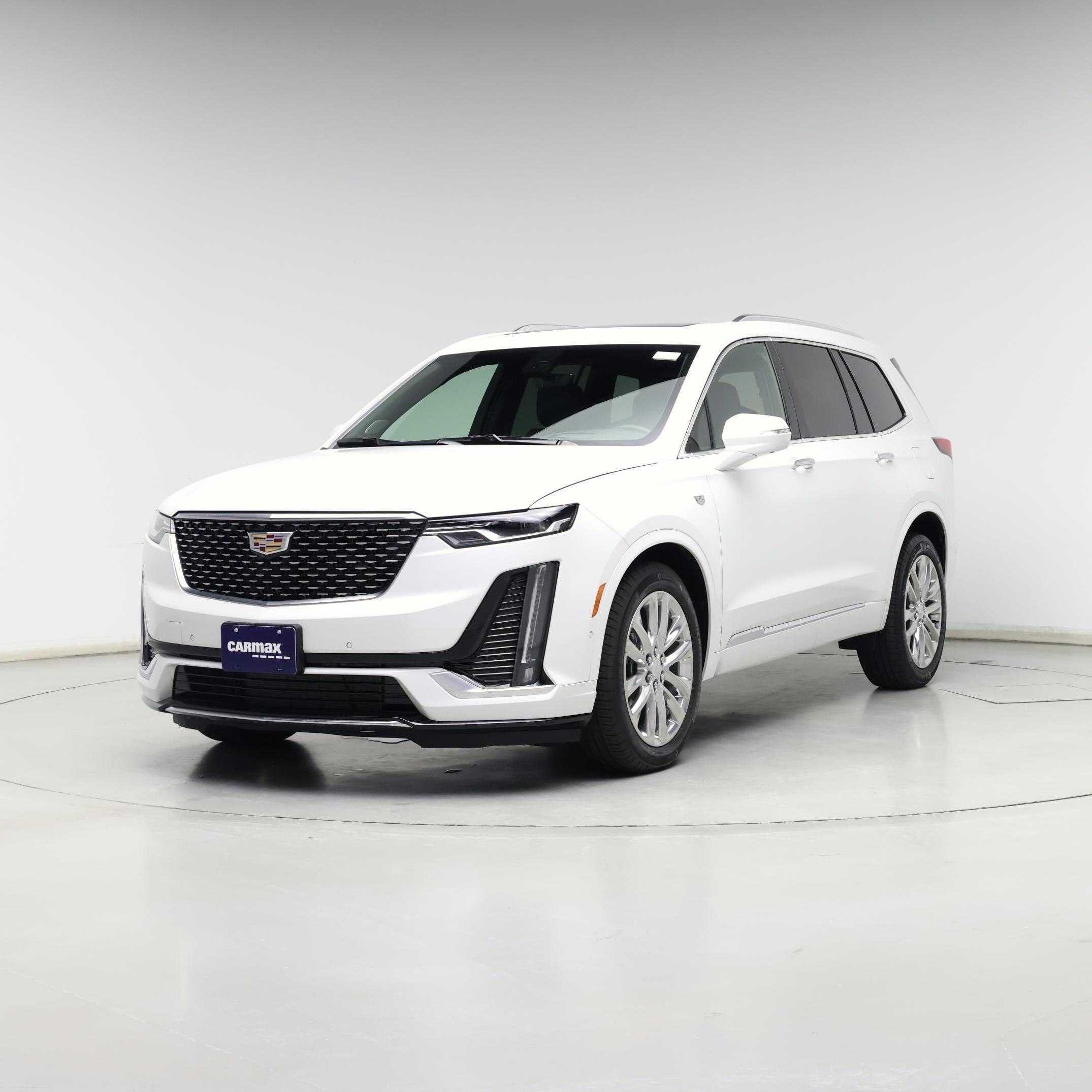 Thumbnail: 2023 Cadillac XT6 - 4