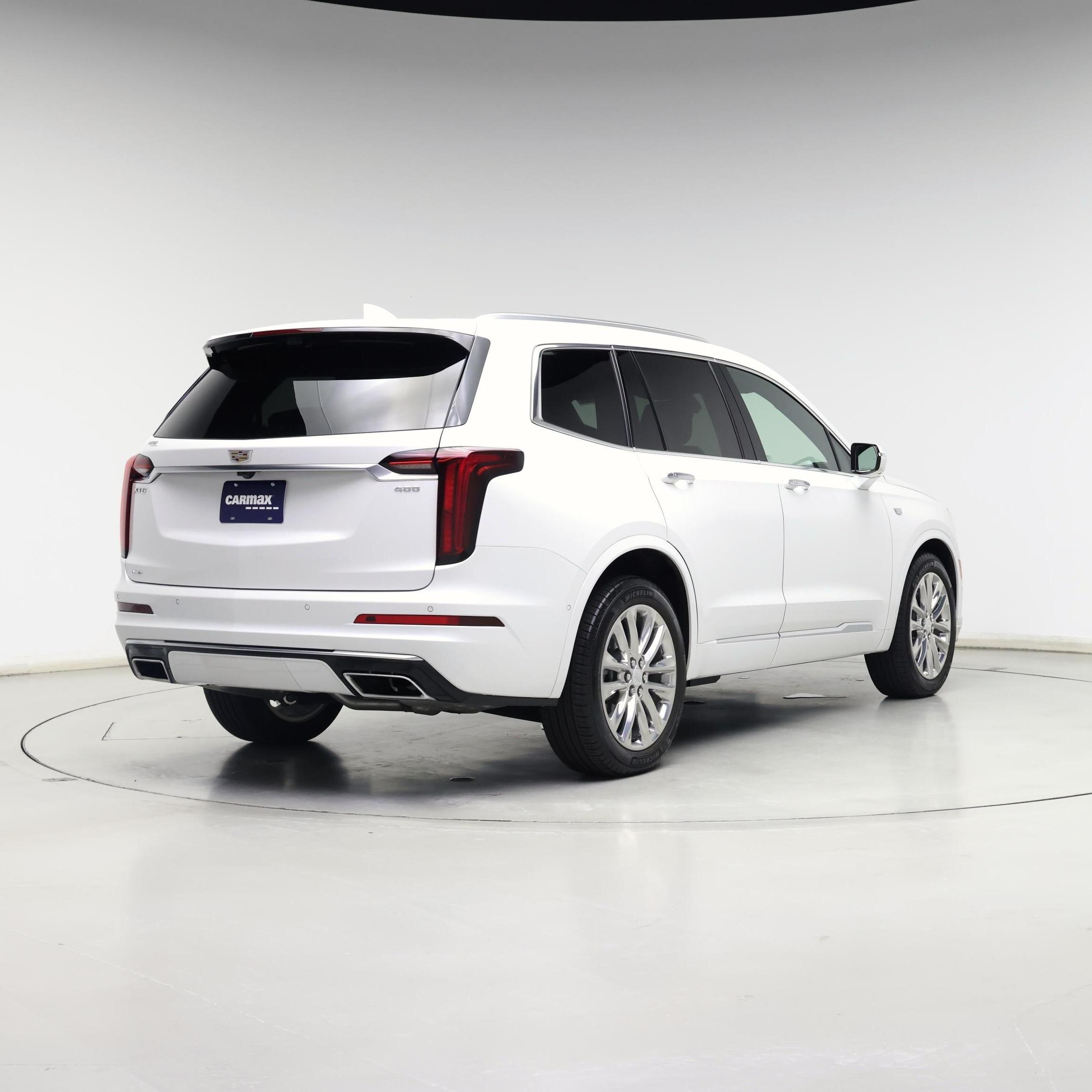 Thumbnail: 2023 Cadillac XT6 - 8