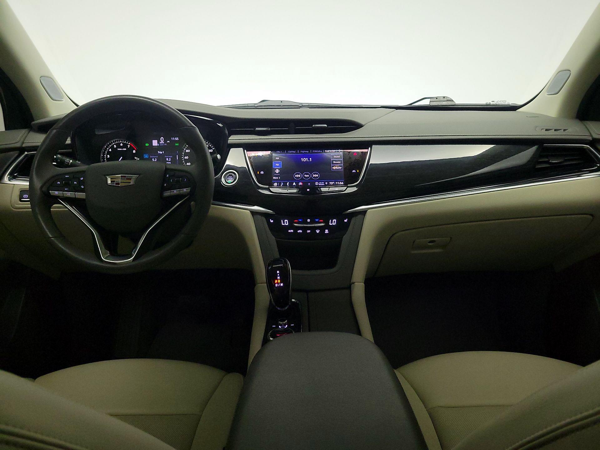 Thumbnail: 2021 Cadillac XT6 - 9