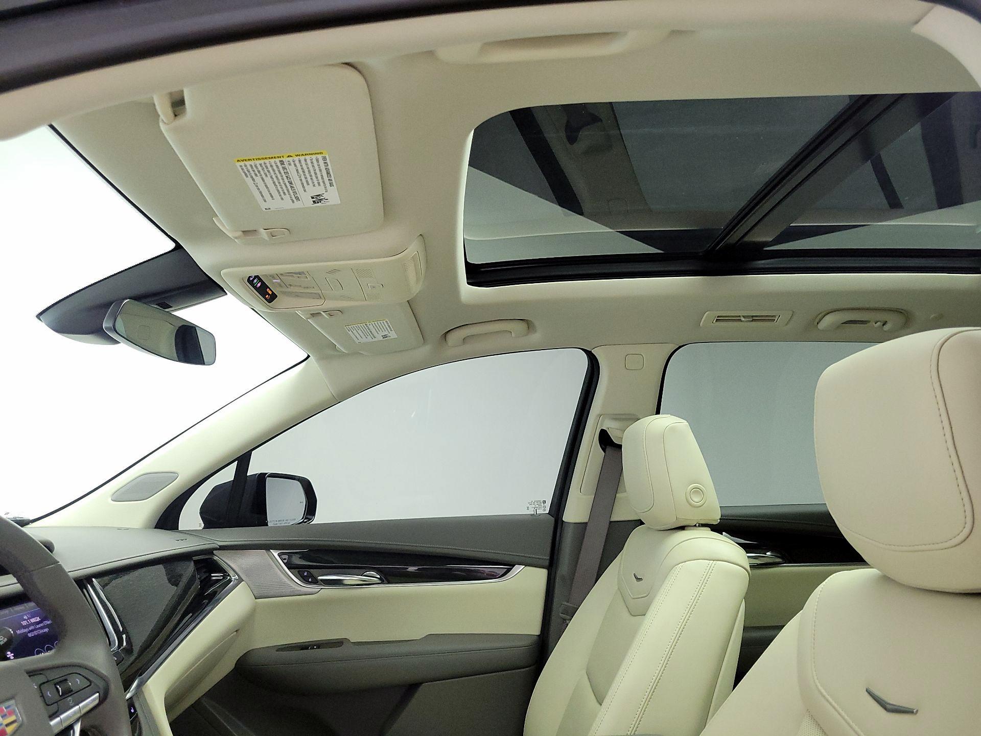 Thumbnail: 2021 Cadillac XT6 - 20