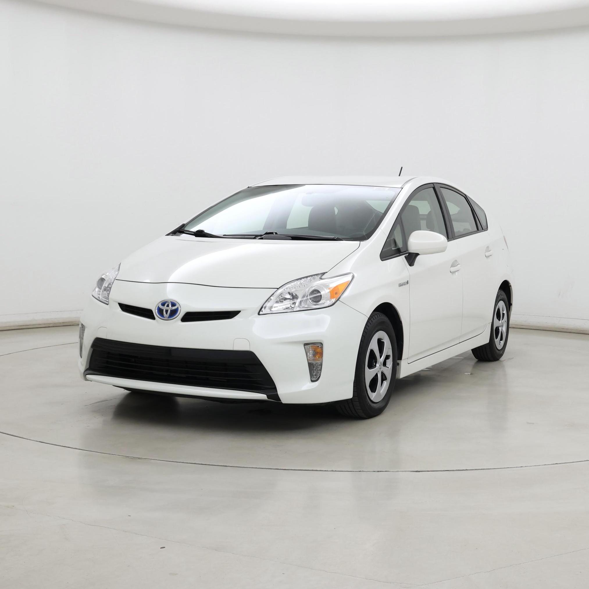 Thumbnail: 2014 Toyota Prius - 4