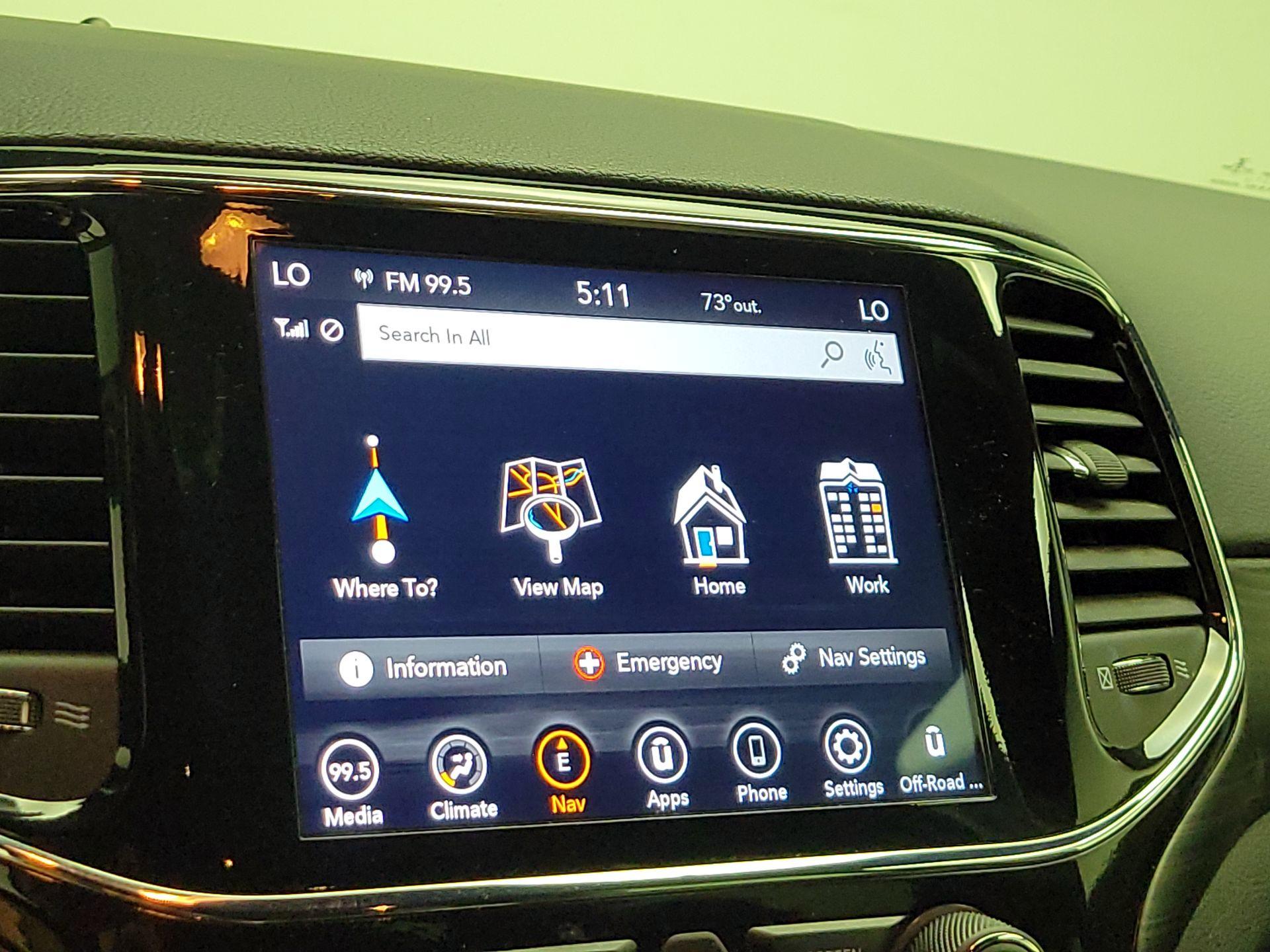 Thumbnail: 2022 Jeep Grand Cherokee - 14