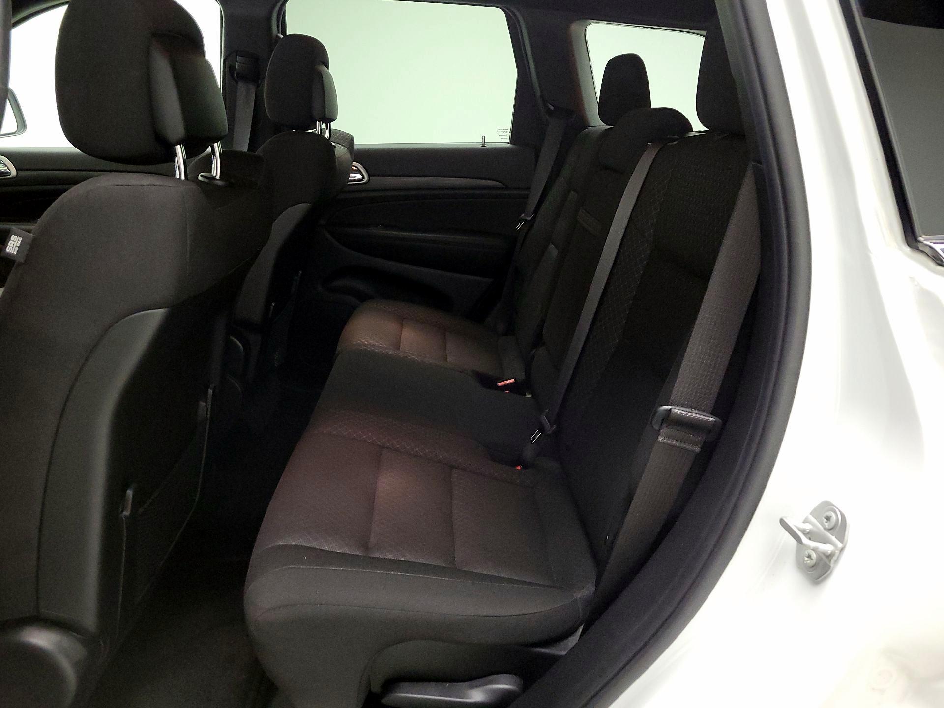 Thumbnail: 2022 Jeep Grand Cherokee - 20