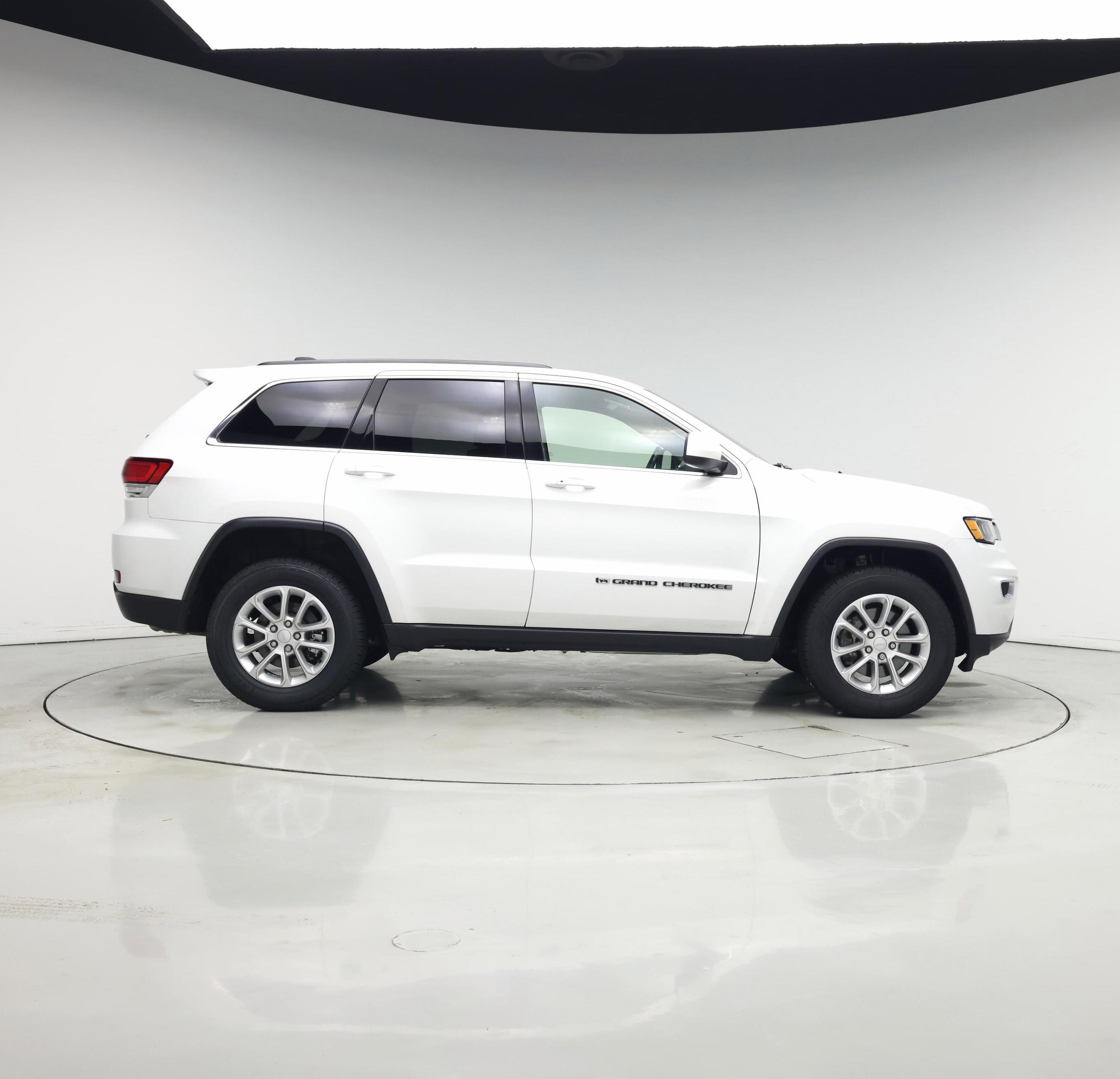 Thumbnail: 2022 Jeep Grand Cherokee - 7