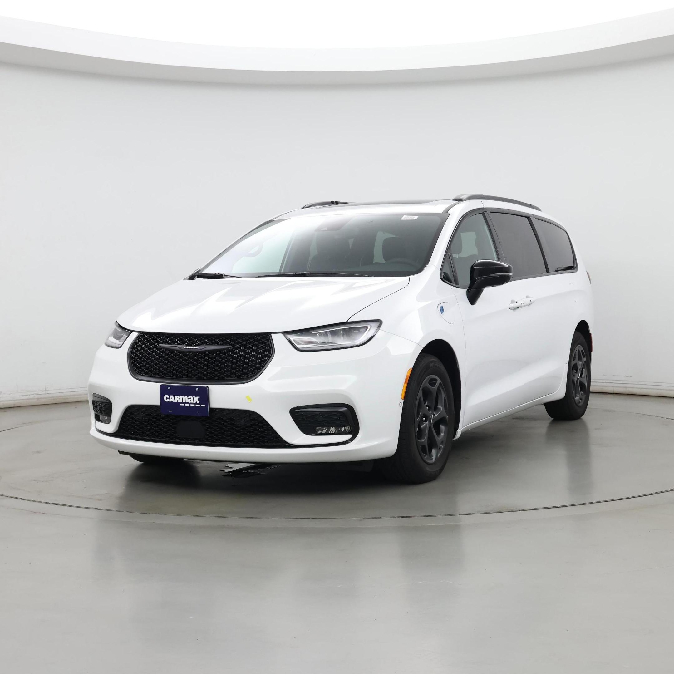 Thumbnail: 2024 Chrysler Pacifica - 4