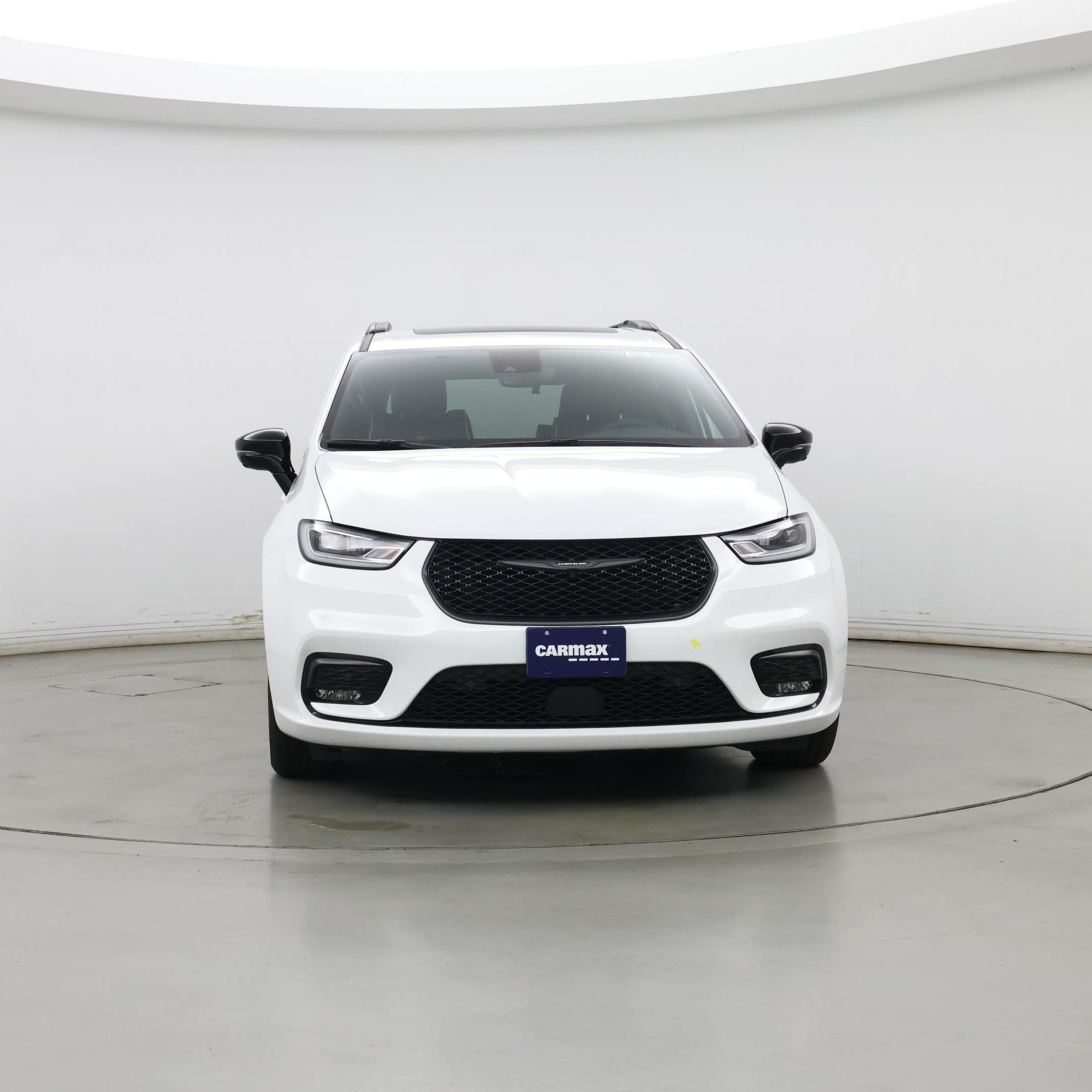 Thumbnail: 2024 Chrysler Pacifica - 5