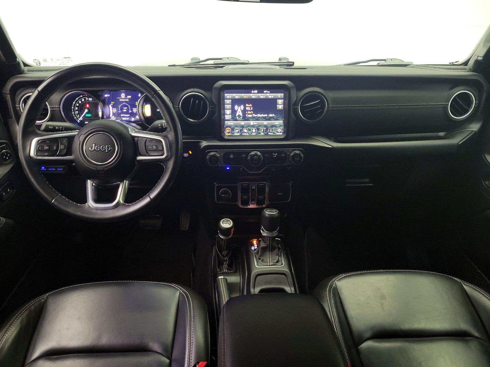 Thumbnail: 2021 Jeep Wrangler - 9