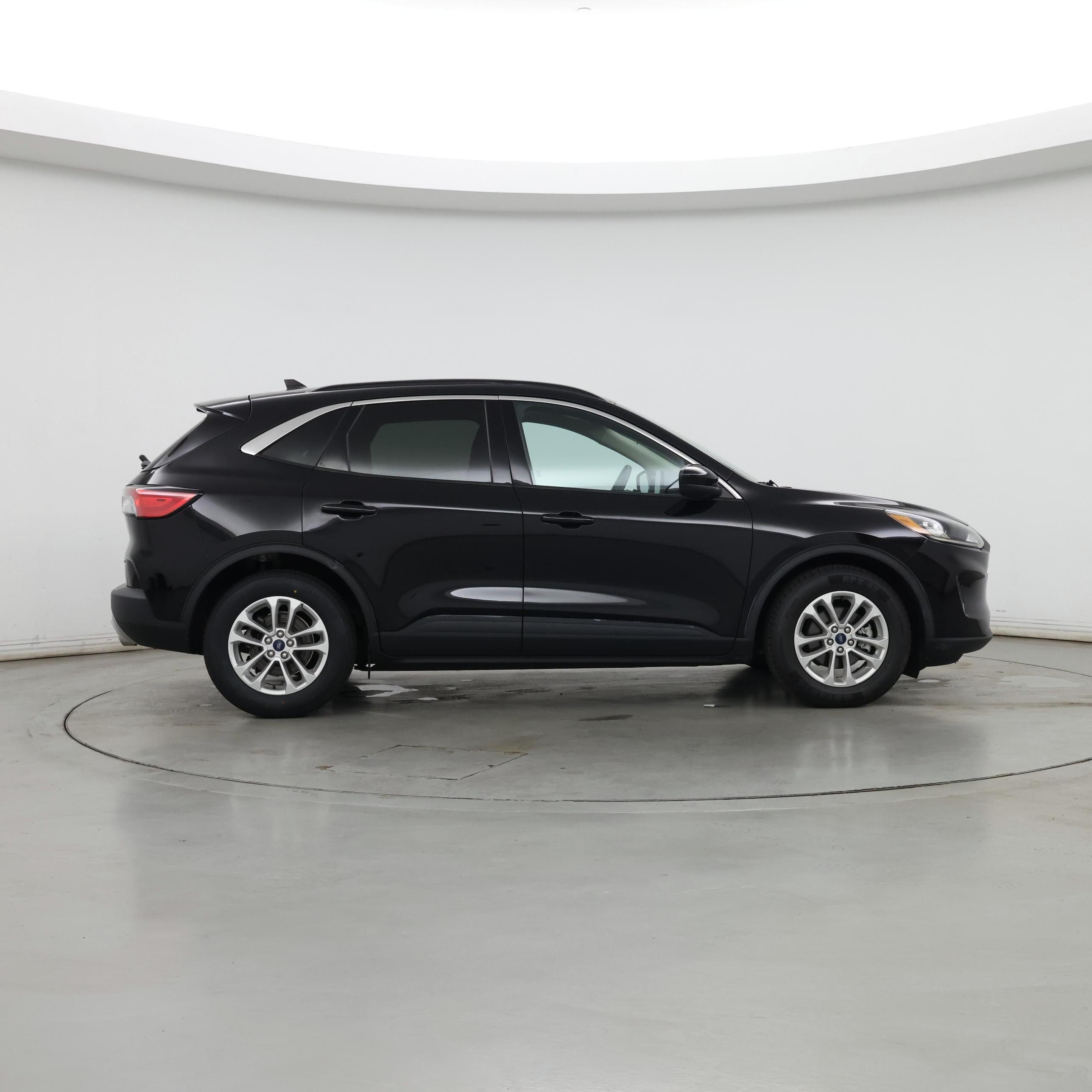 Thumbnail: 2020 Ford Escape - 7
