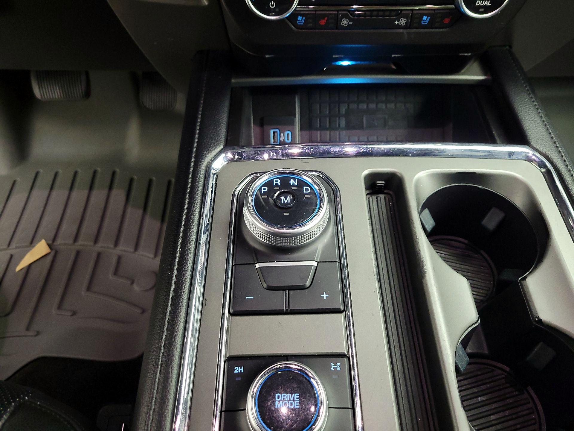 Thumbnail: 2020 Ford Expedition - 18