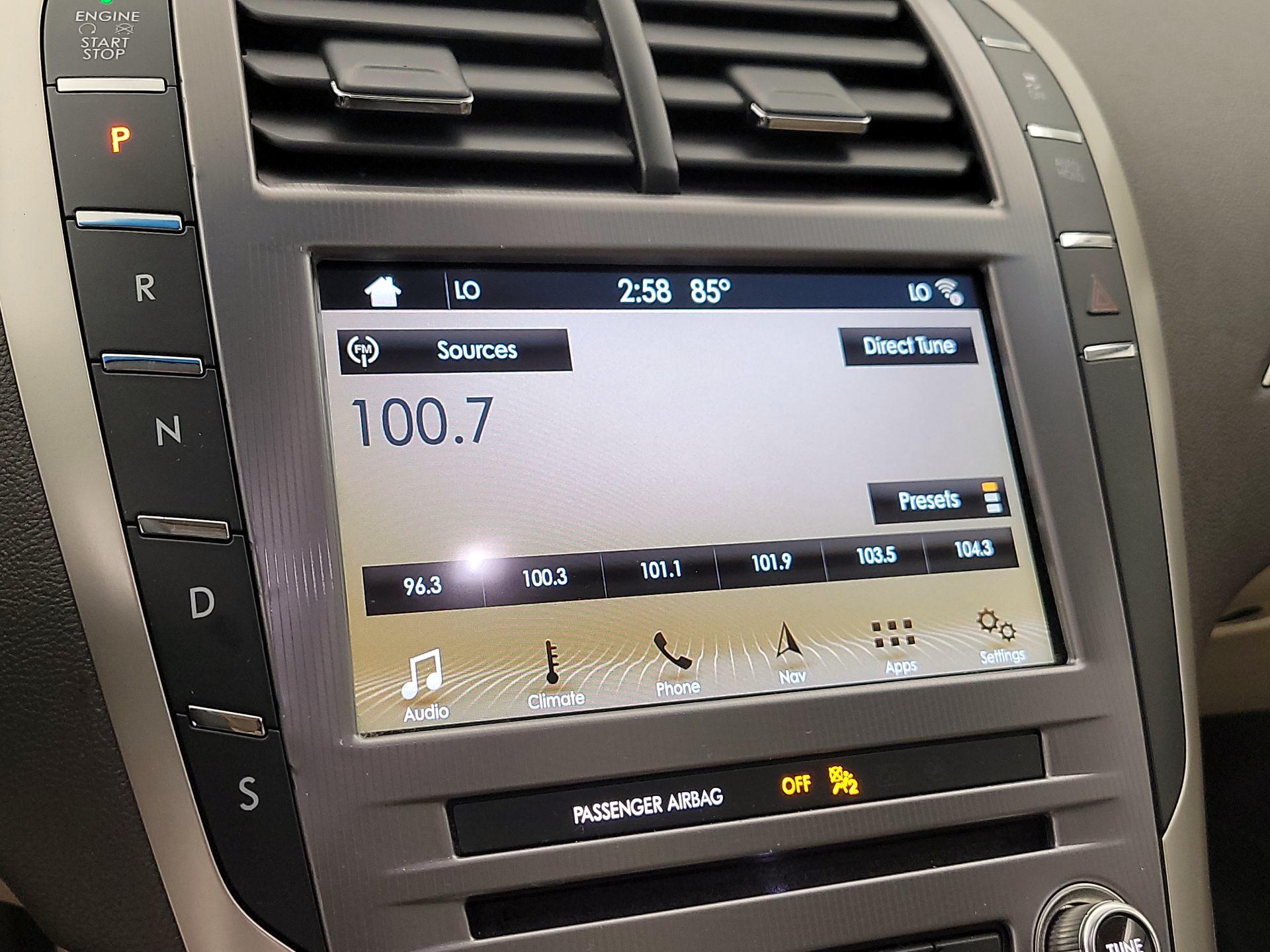 Thumbnail: 2018 Lincoln MKZ - 16