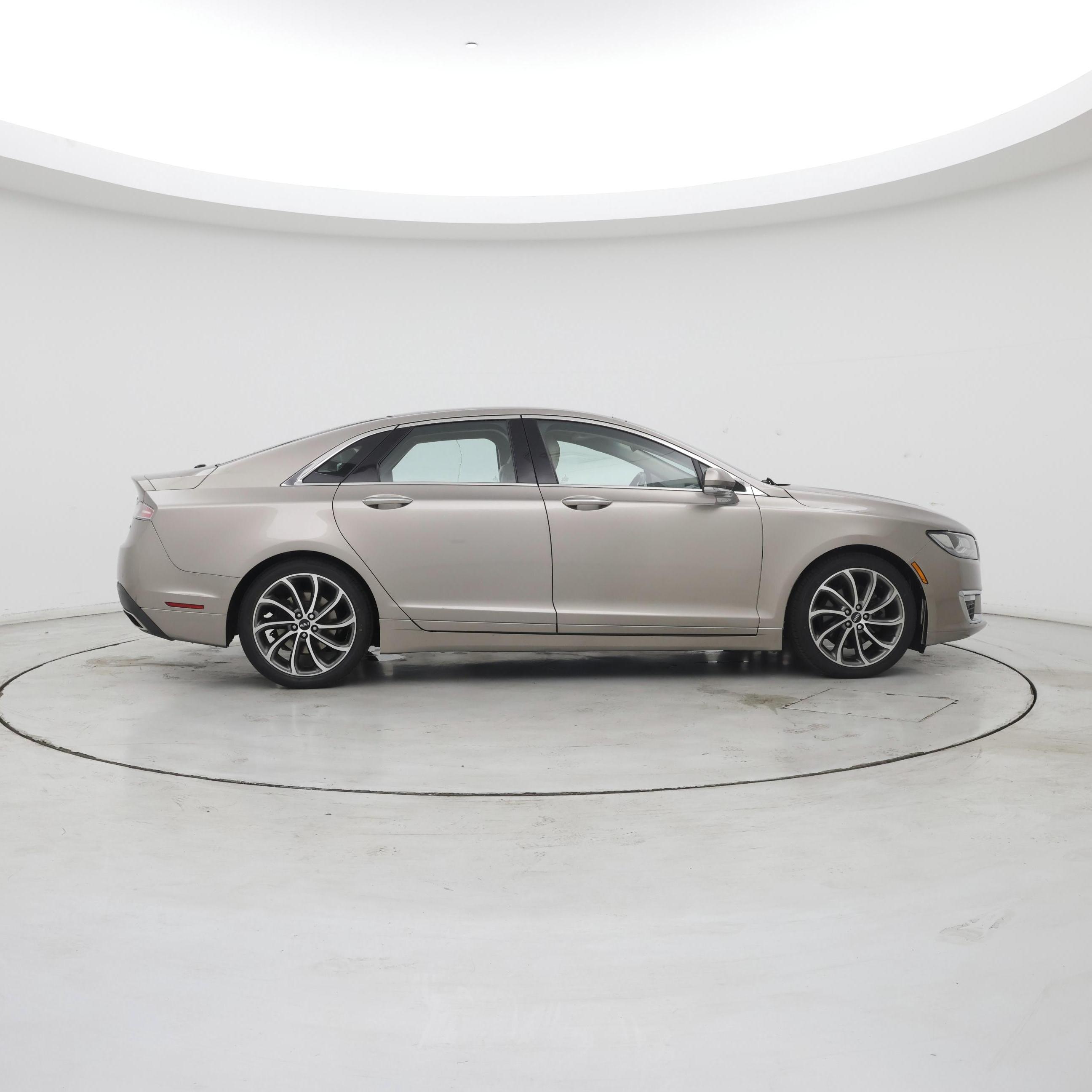 Thumbnail: 2018 Lincoln MKZ - 7