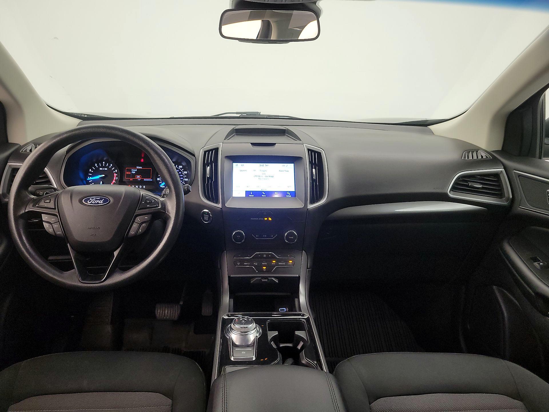 Thumbnail: 2020 Ford Edge - 9