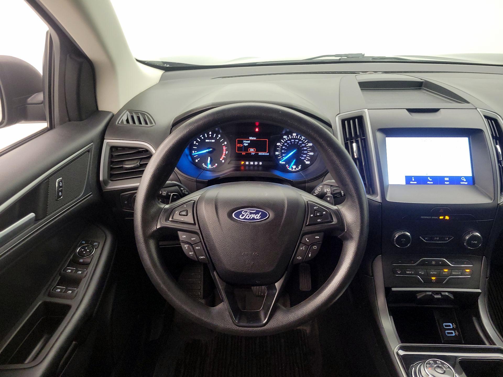 Thumbnail: 2020 Ford Edge - 10