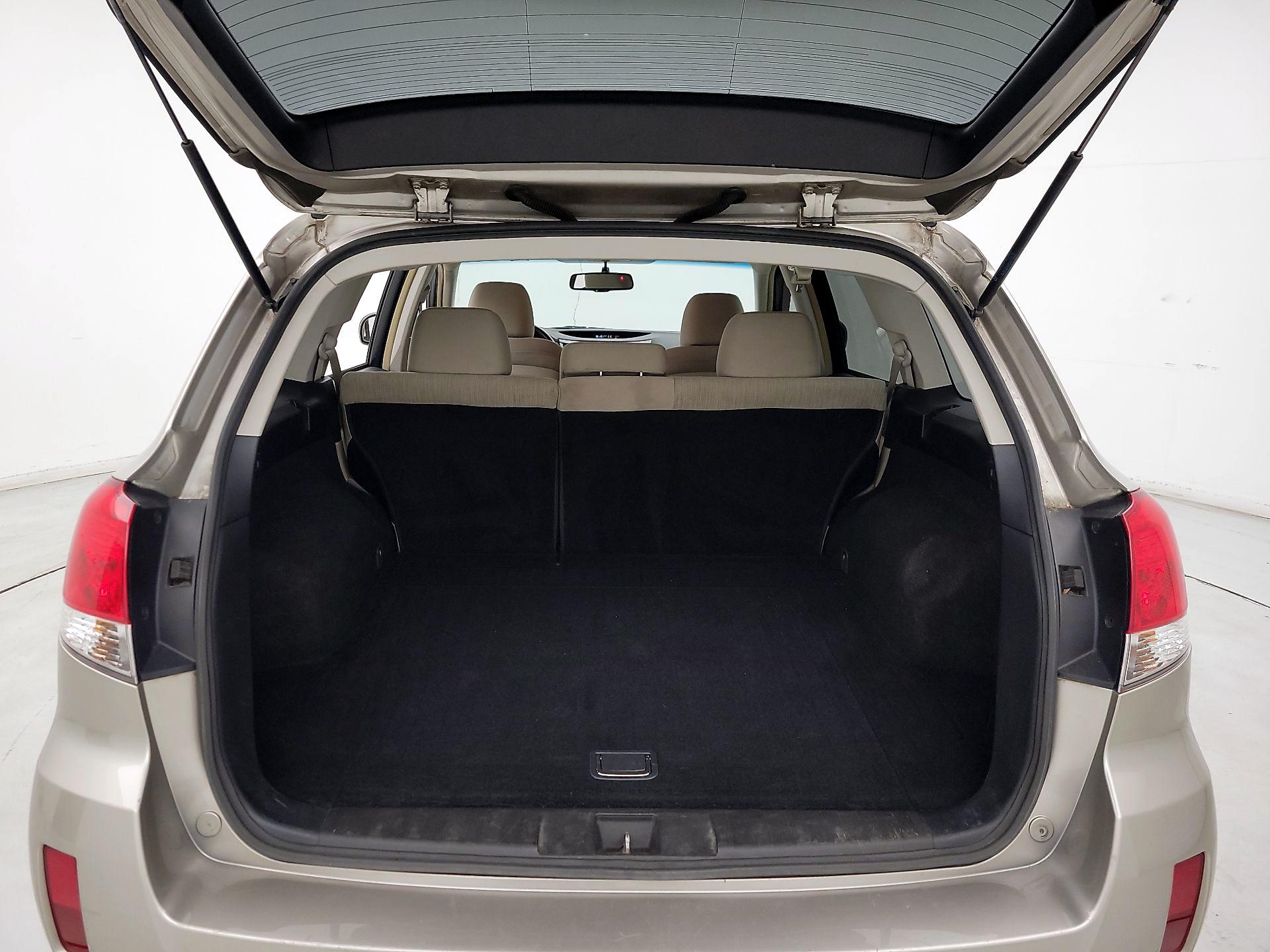 Thumbnail: 2014 Subaru Outback - 19