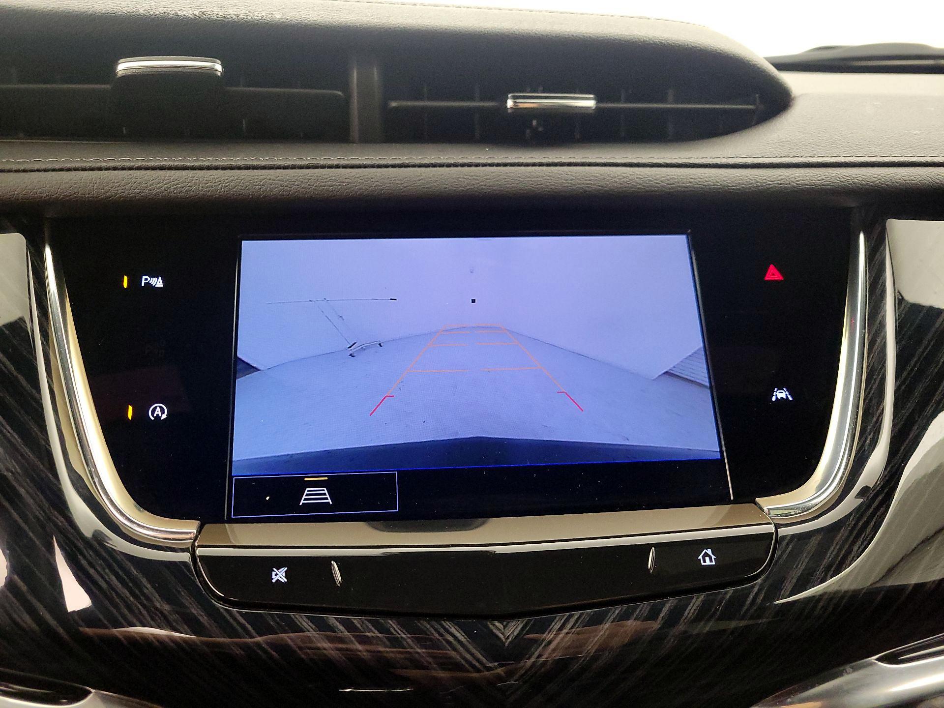 Thumbnail: 2023 Cadillac XT6 - 15