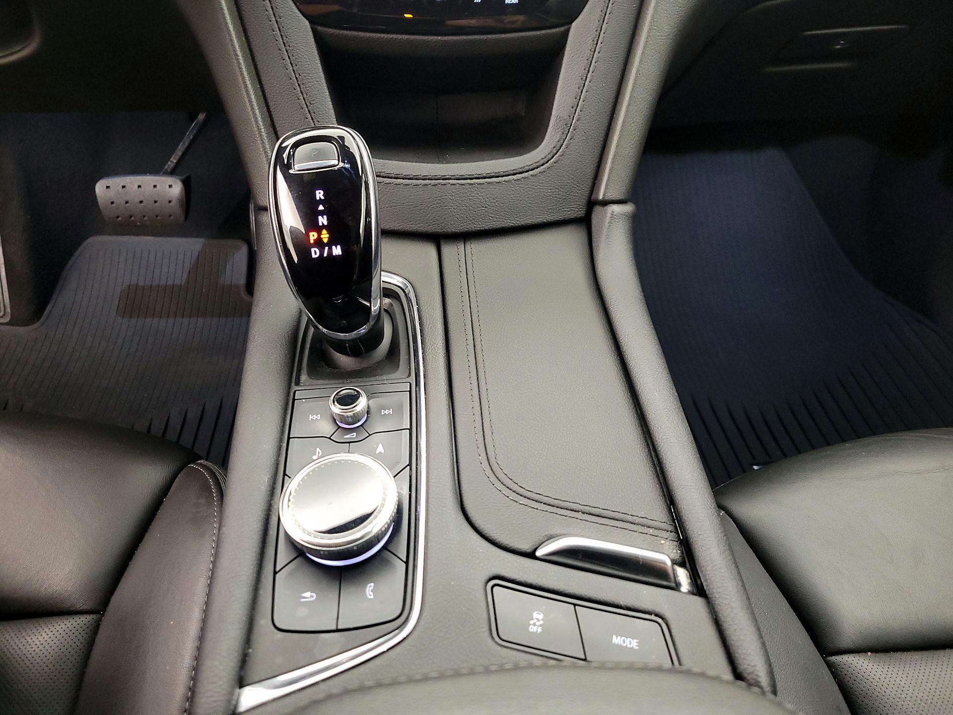 Thumbnail: 2023 Cadillac XT6 - 18