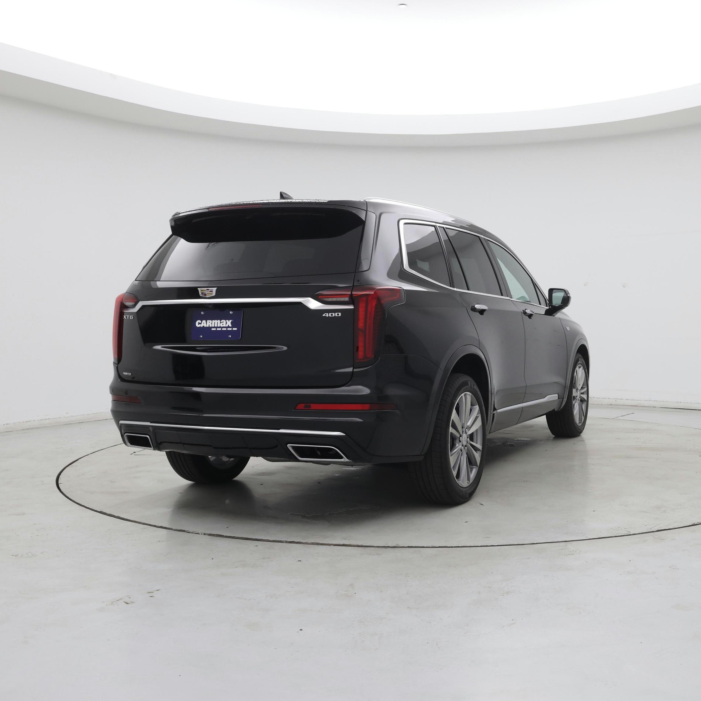 Thumbnail: 2023 Cadillac XT6 - 8