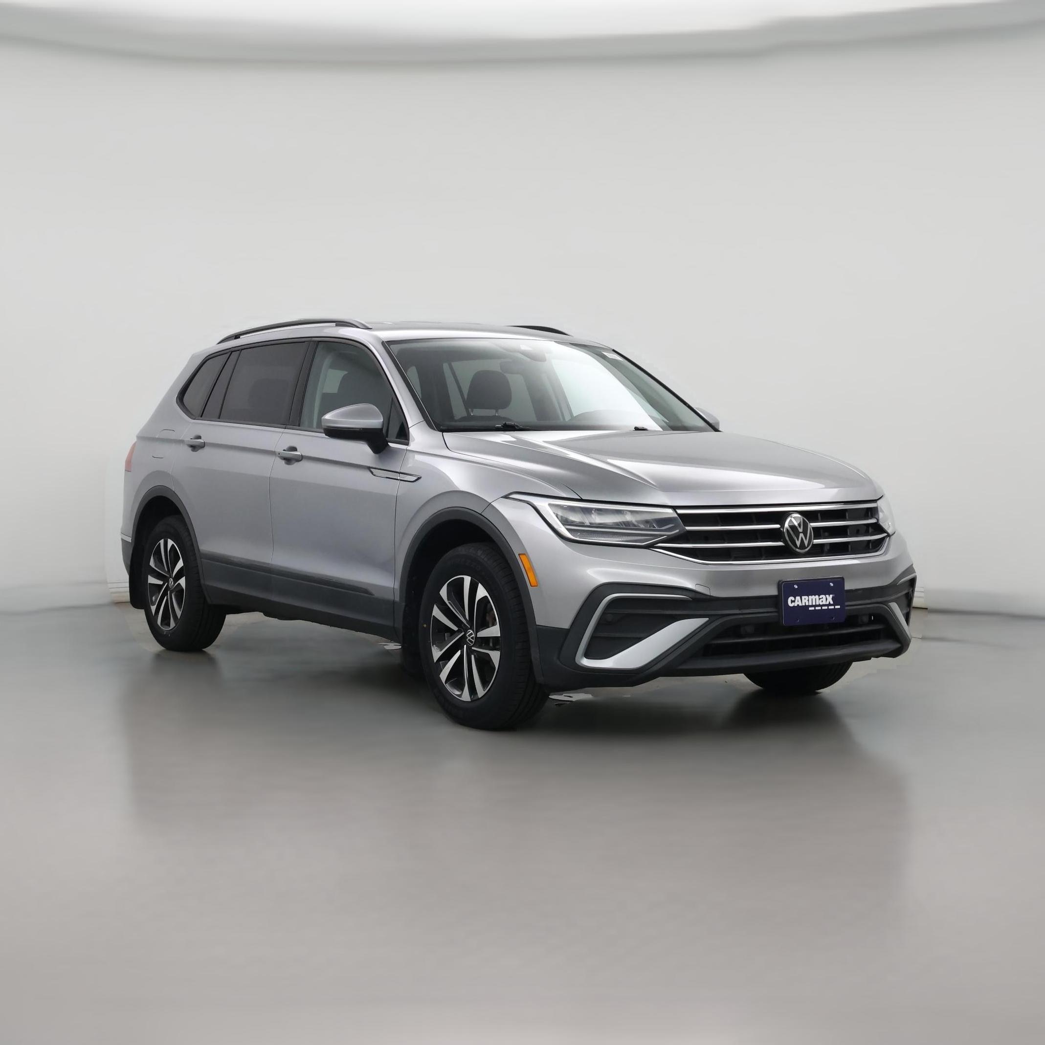 Thumbnail: 2022 Volkswagen Tiguan - 1