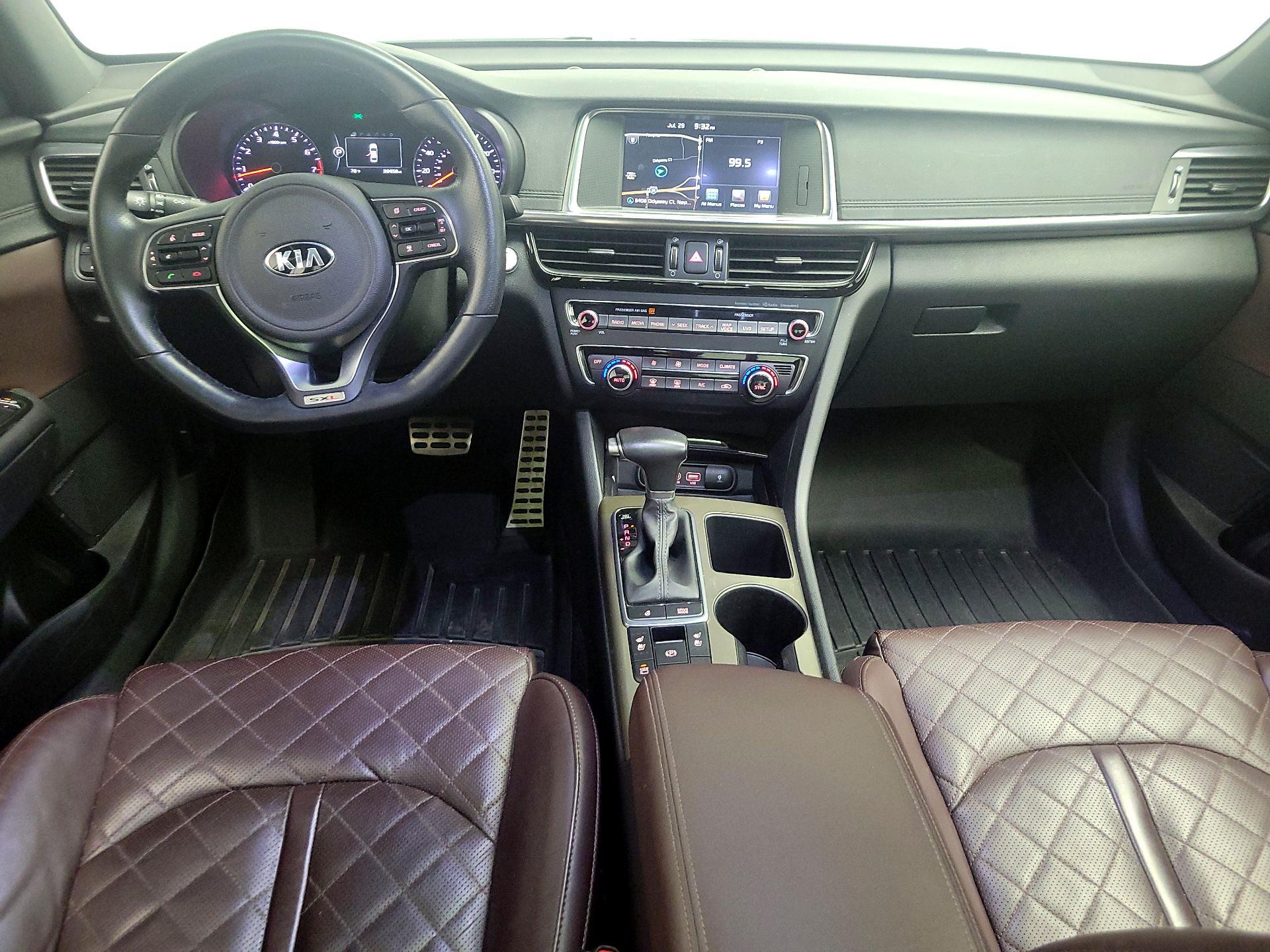 Thumbnail: 2016 Kia Optima - 9