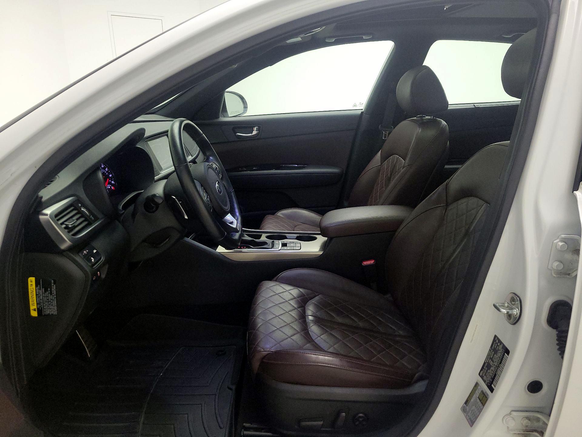 Thumbnail: 2016 Kia Optima - 11