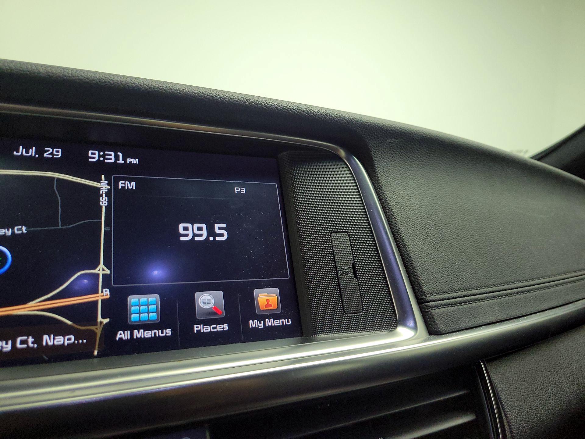 Thumbnail: 2016 Kia Optima - 16