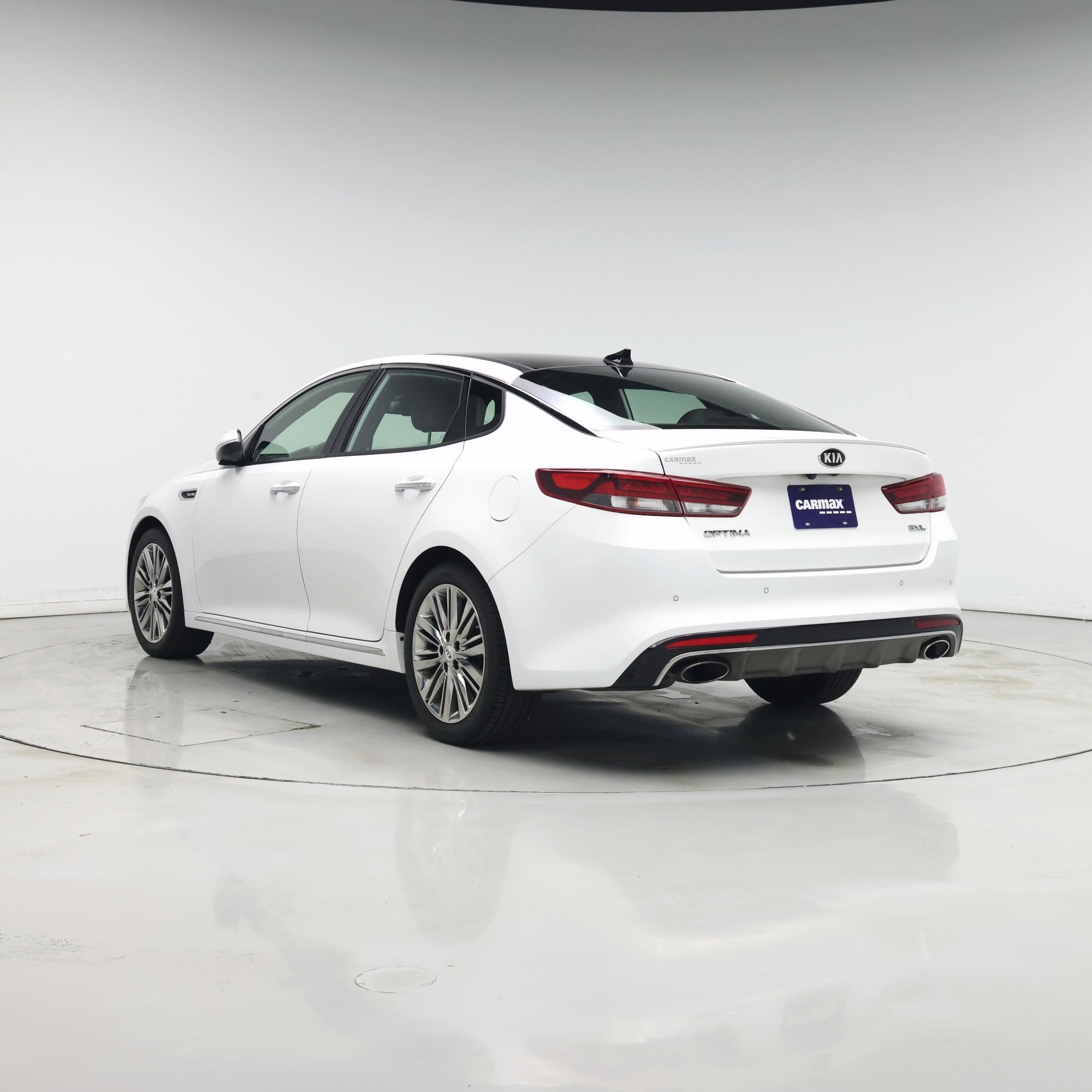 Thumbnail: 2016 Kia Optima - 2
