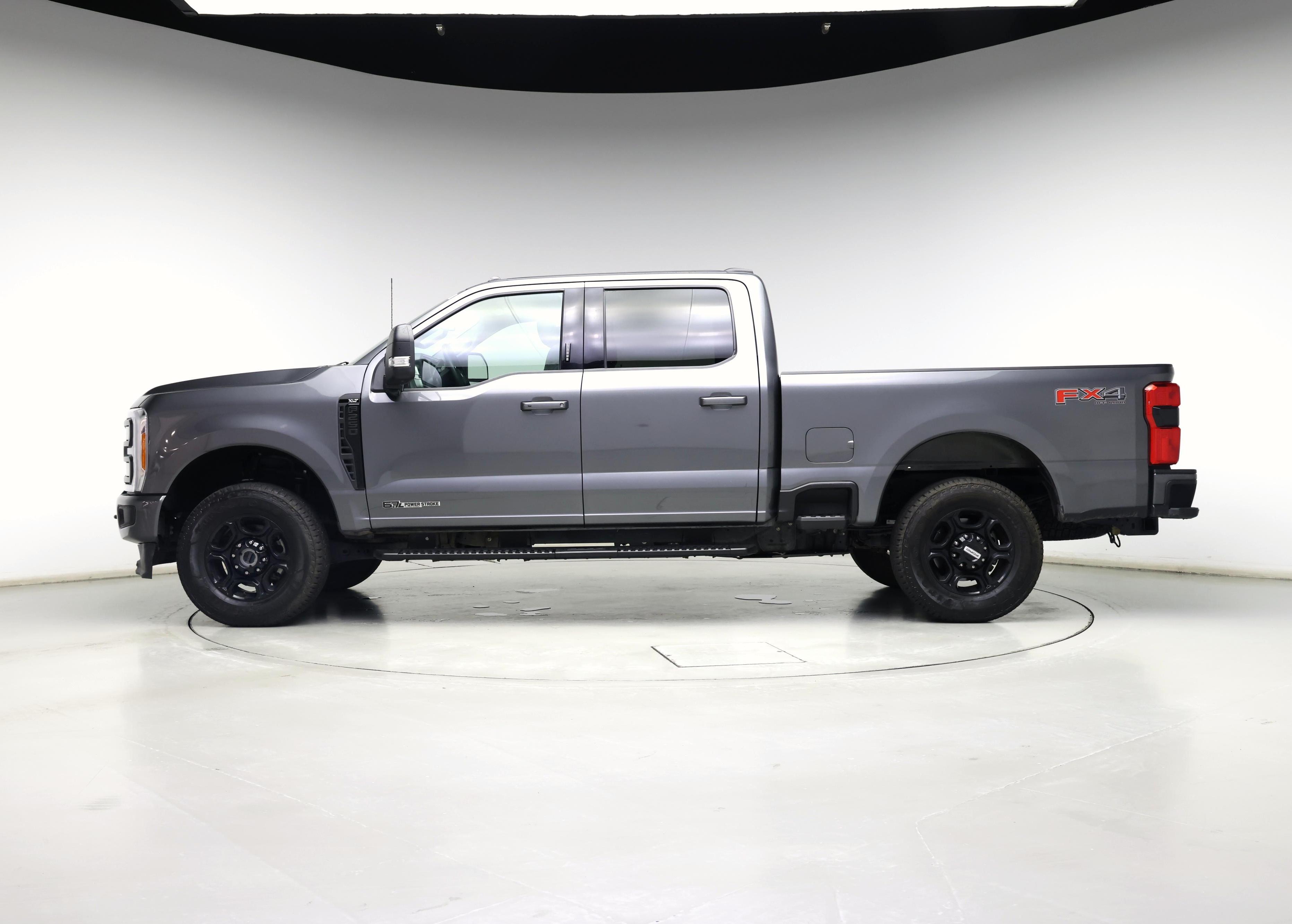 Thumbnail: 2023 Ford F-250 - 3