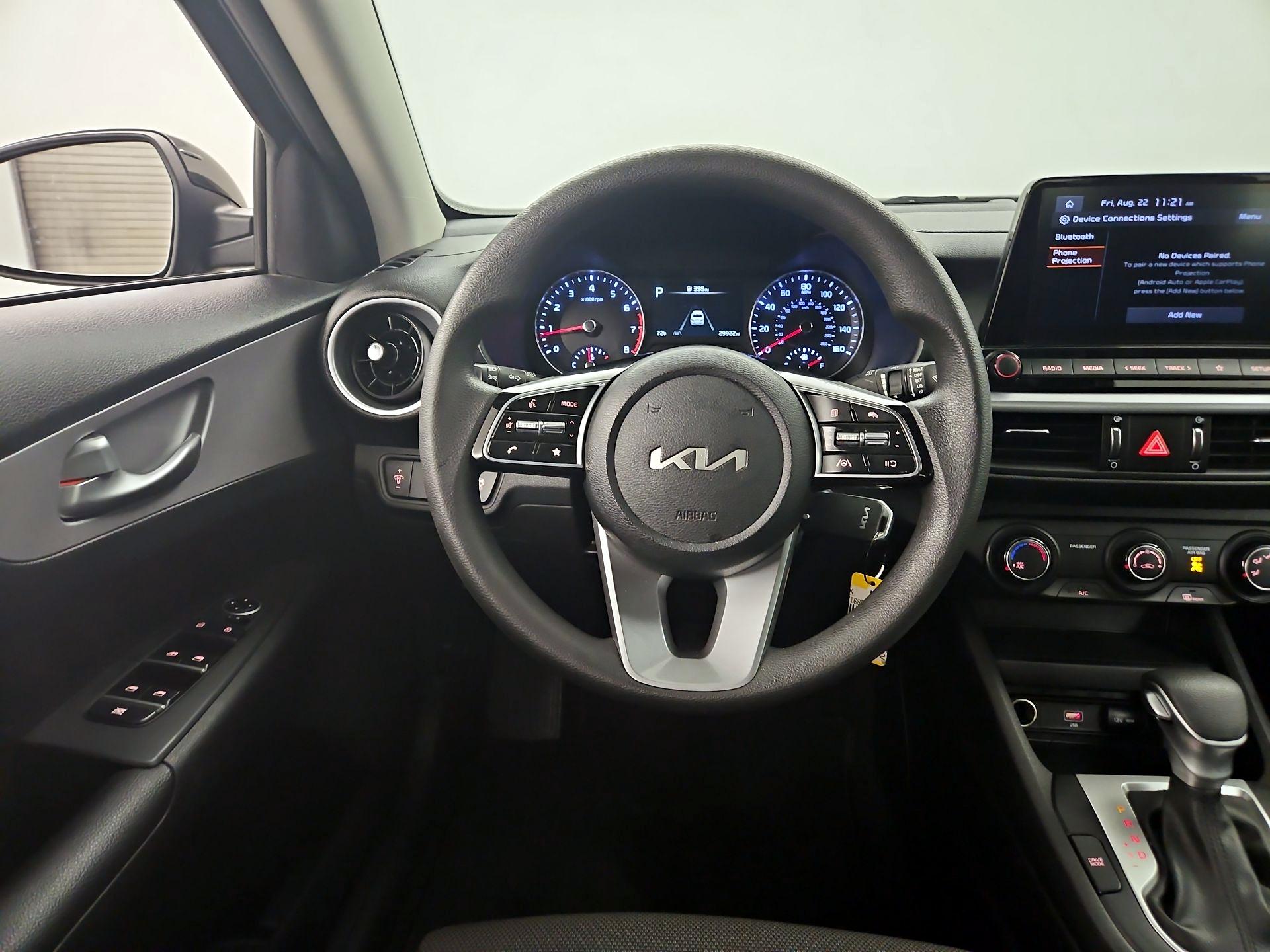 Thumbnail: 2023 Kia Forte - 10