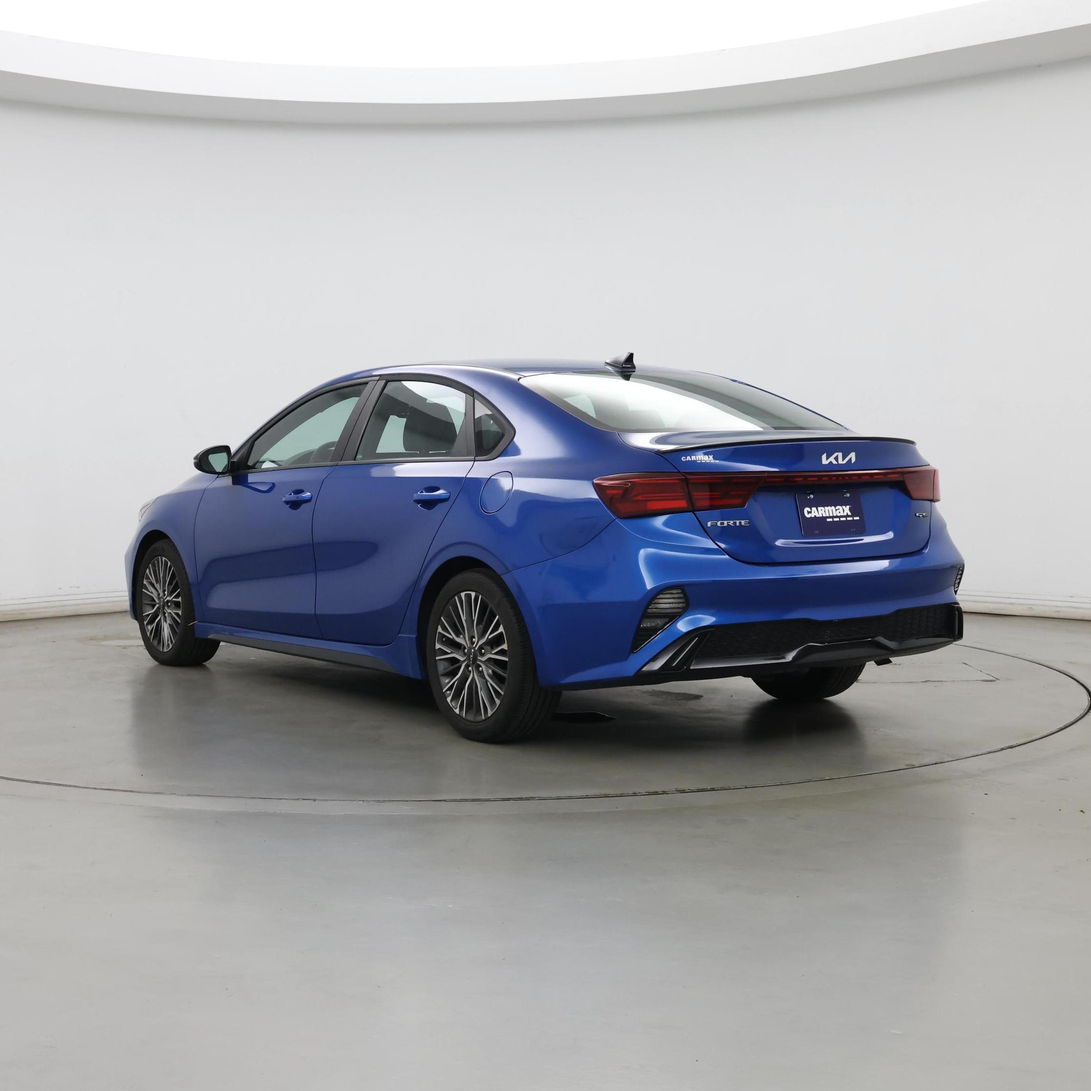 Thumbnail: 2022 Kia Forte - 2