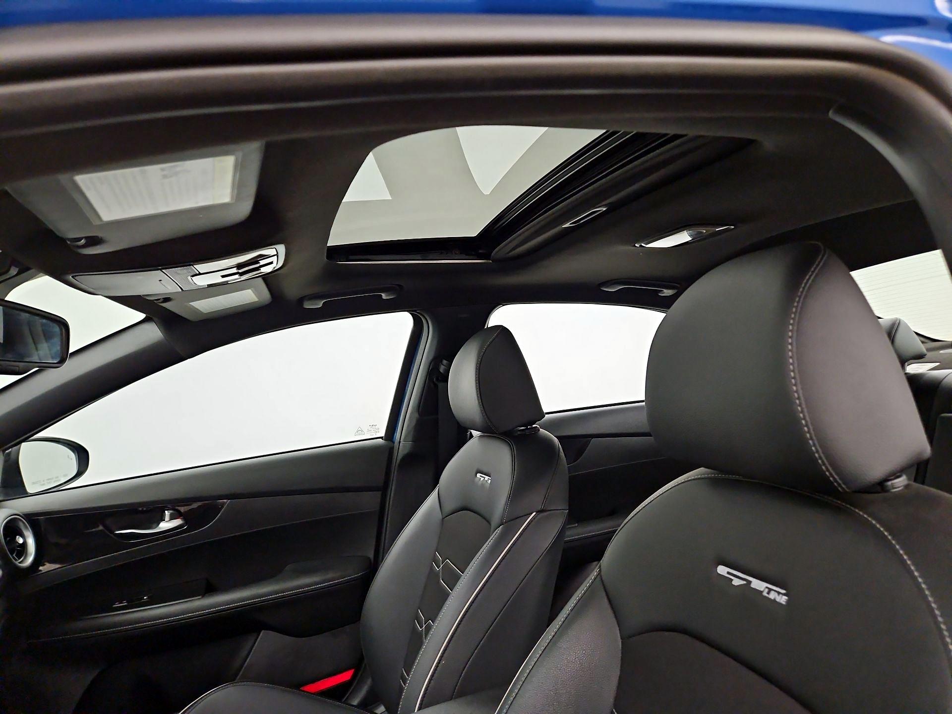 Thumbnail: 2022 Kia Forte - 20