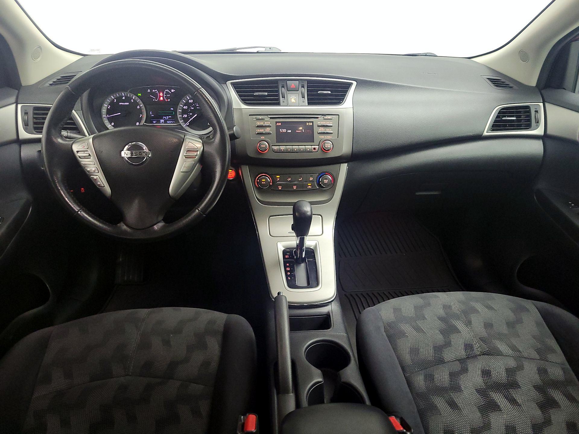 Thumbnail: 2013 Nissan Sentra - 9