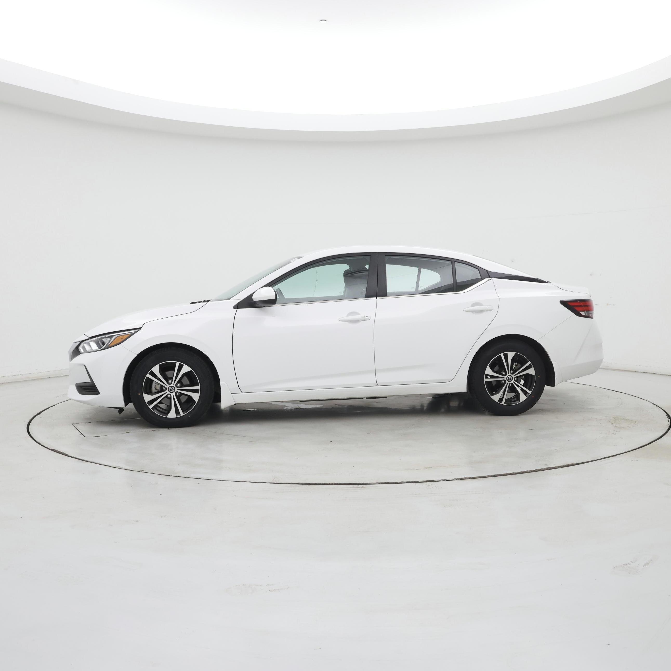 Thumbnail: 2023 Nissan Sentra - 3