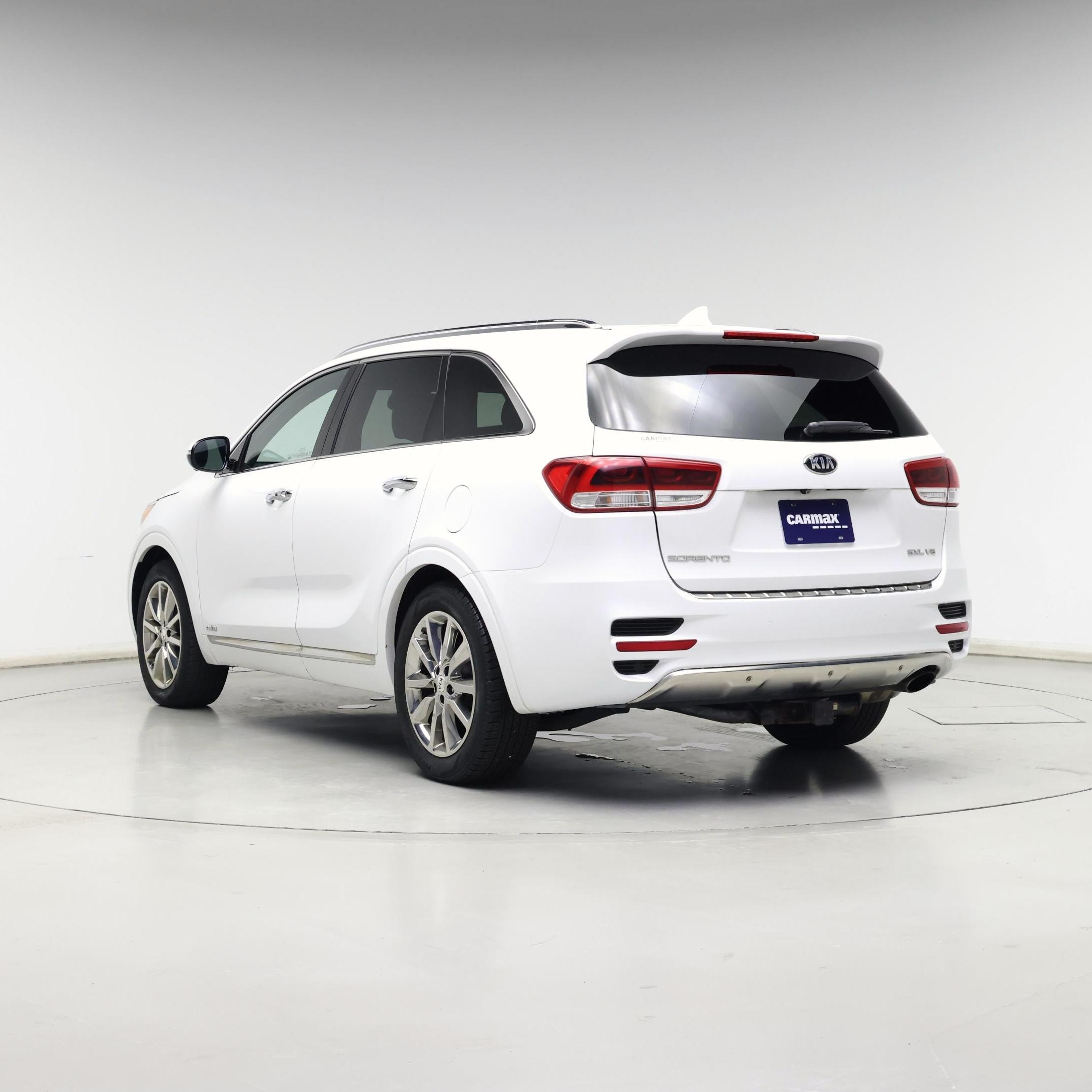 Thumbnail: 2018 Kia Sorento - 2