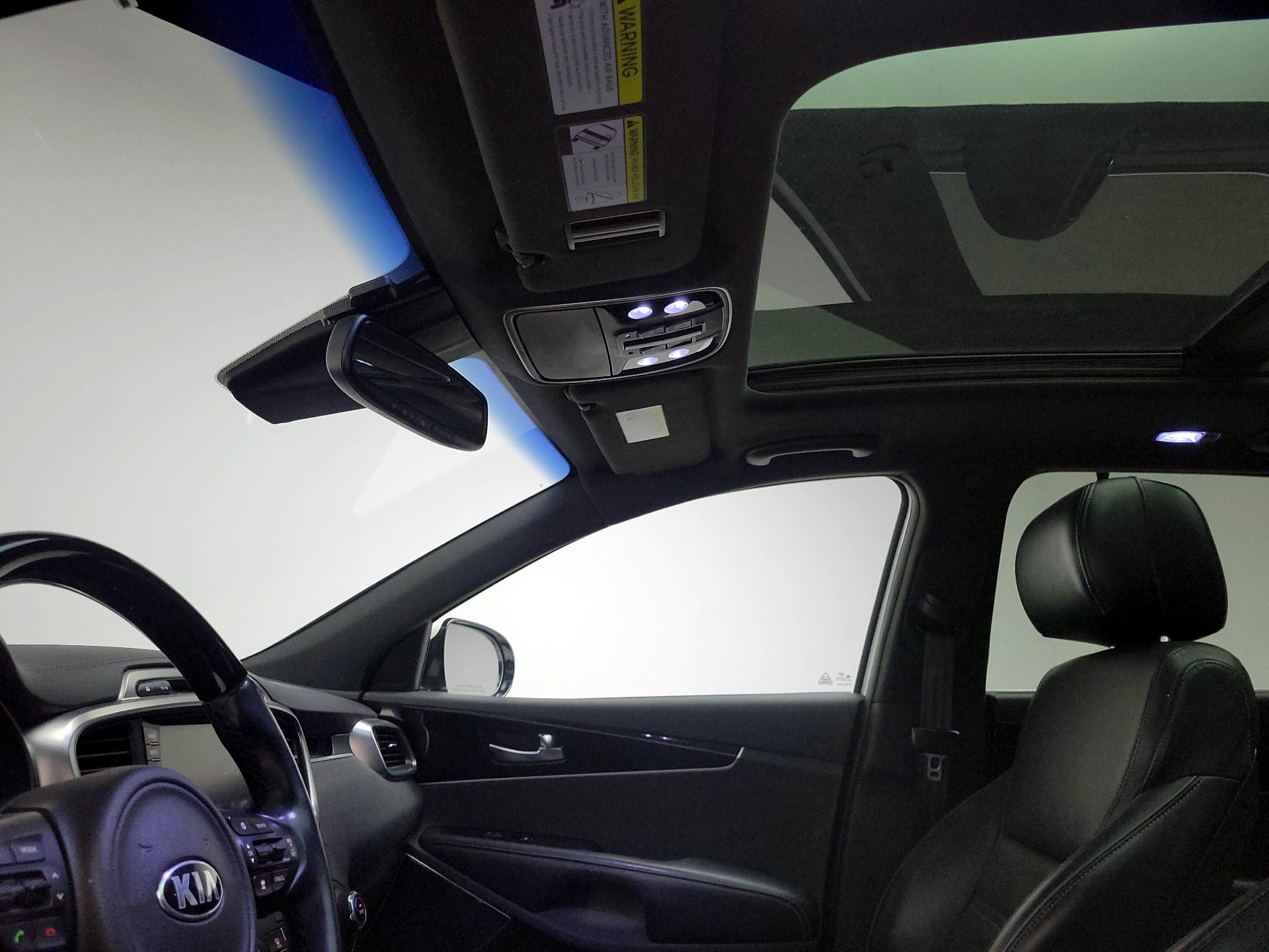Thumbnail: 2018 Kia Sorento - 20