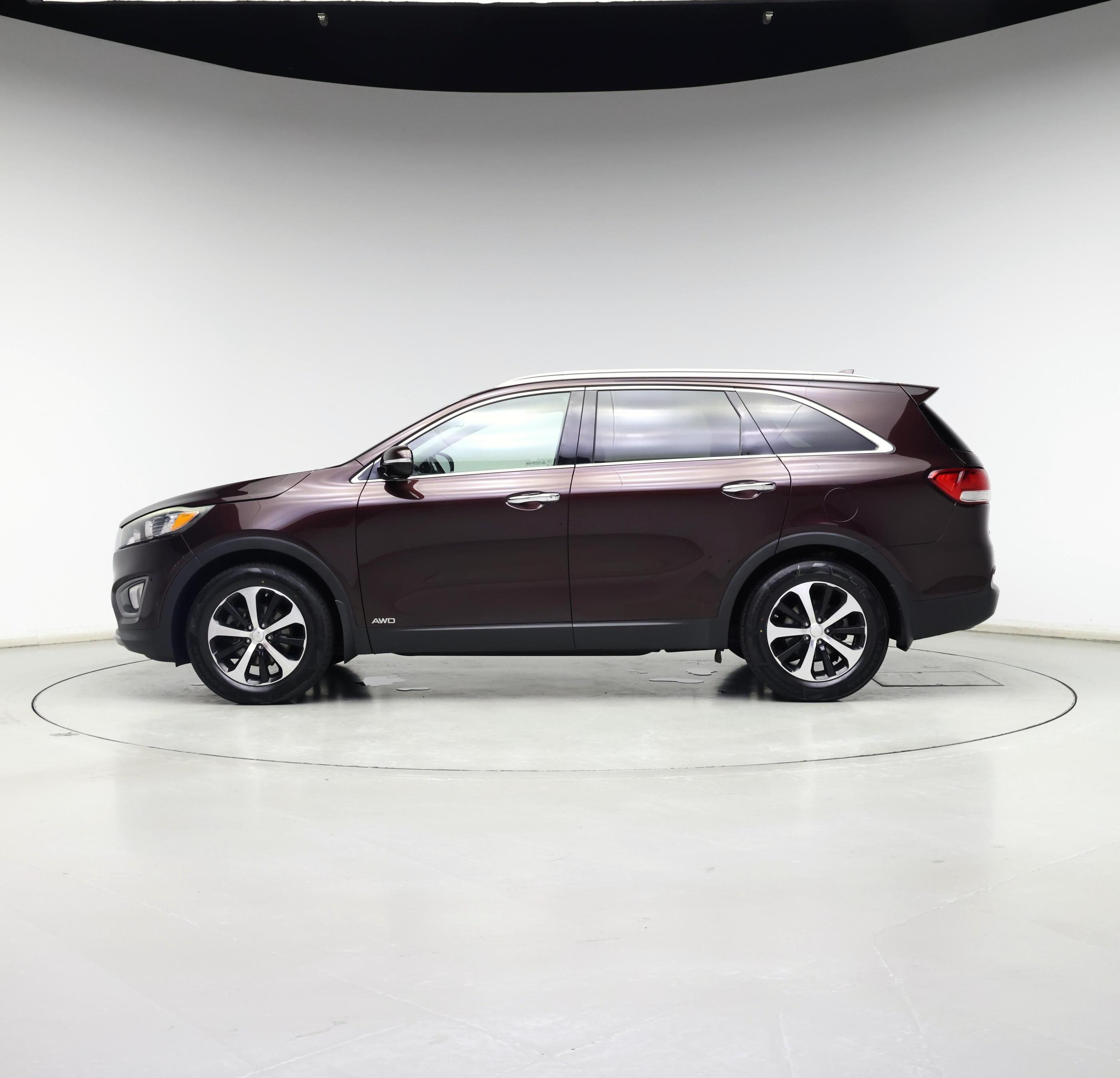 Thumbnail: 2016 Kia Sorento - 3