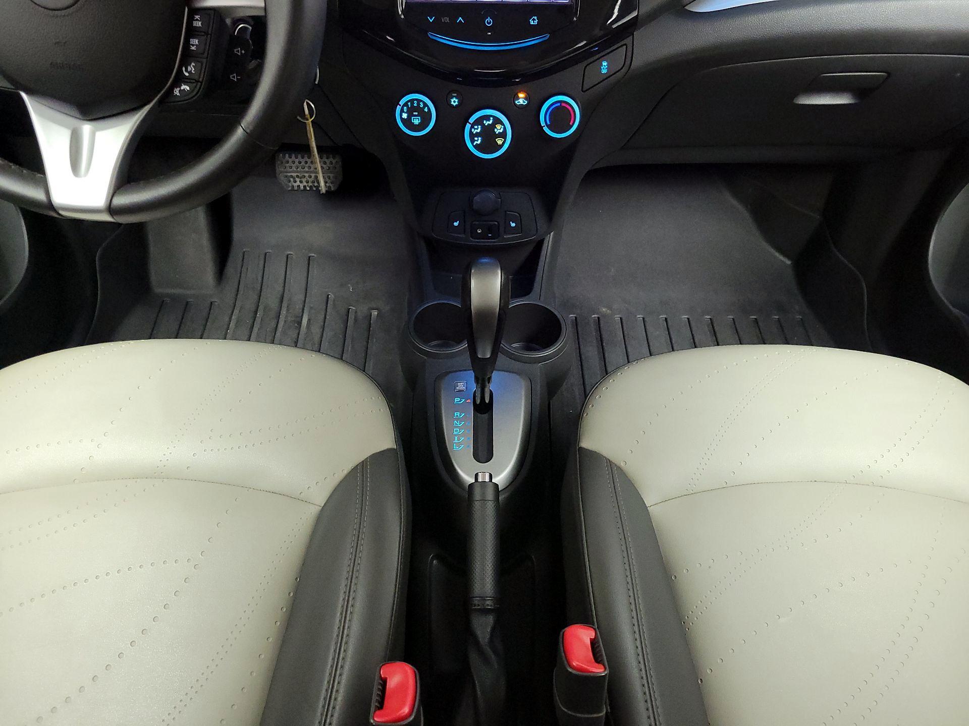 Thumbnail: 2013 Chevrolet Spark - 16