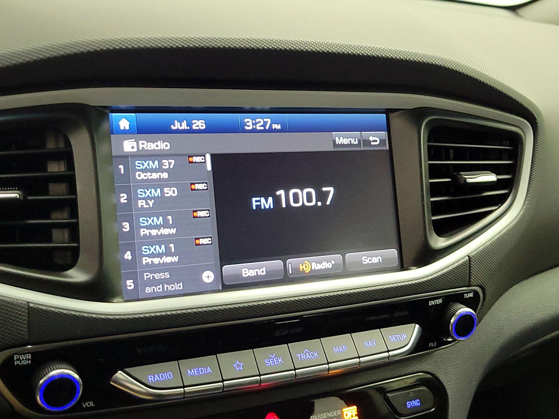 Thumbnail: 2019 Hyundai Ioniq - 15