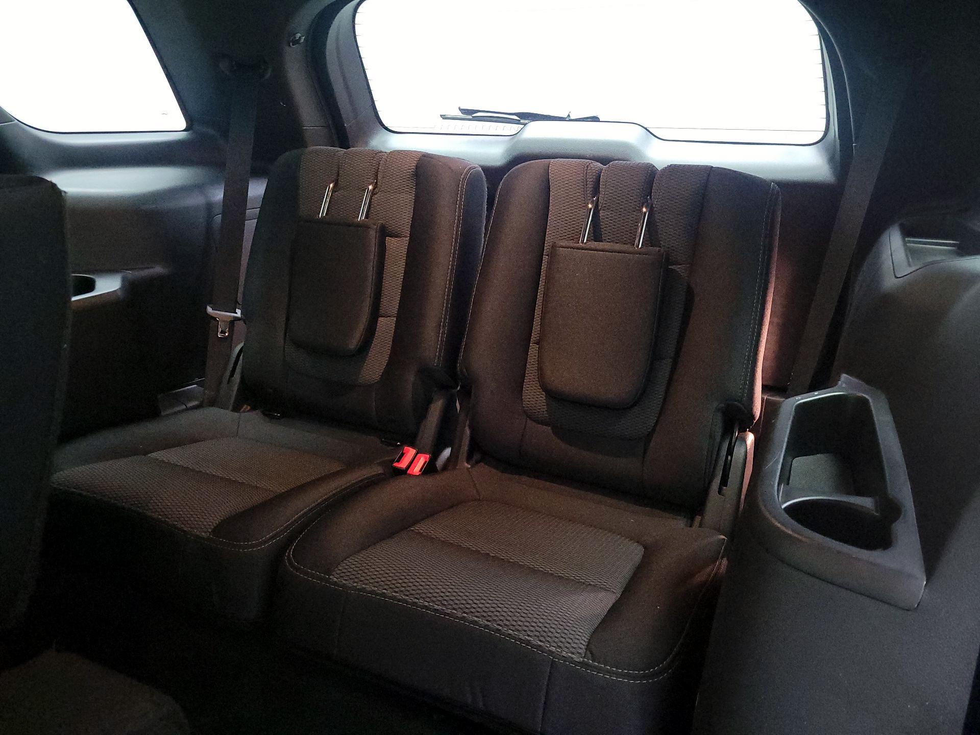 Thumbnail: 2016 Ford Explorer - 20