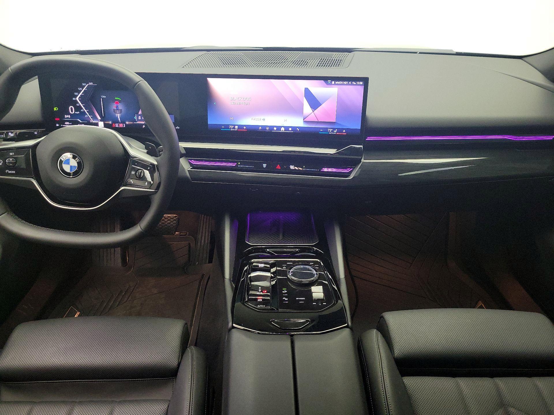 Thumbnail: 2024 BMW 5 Series - 9
