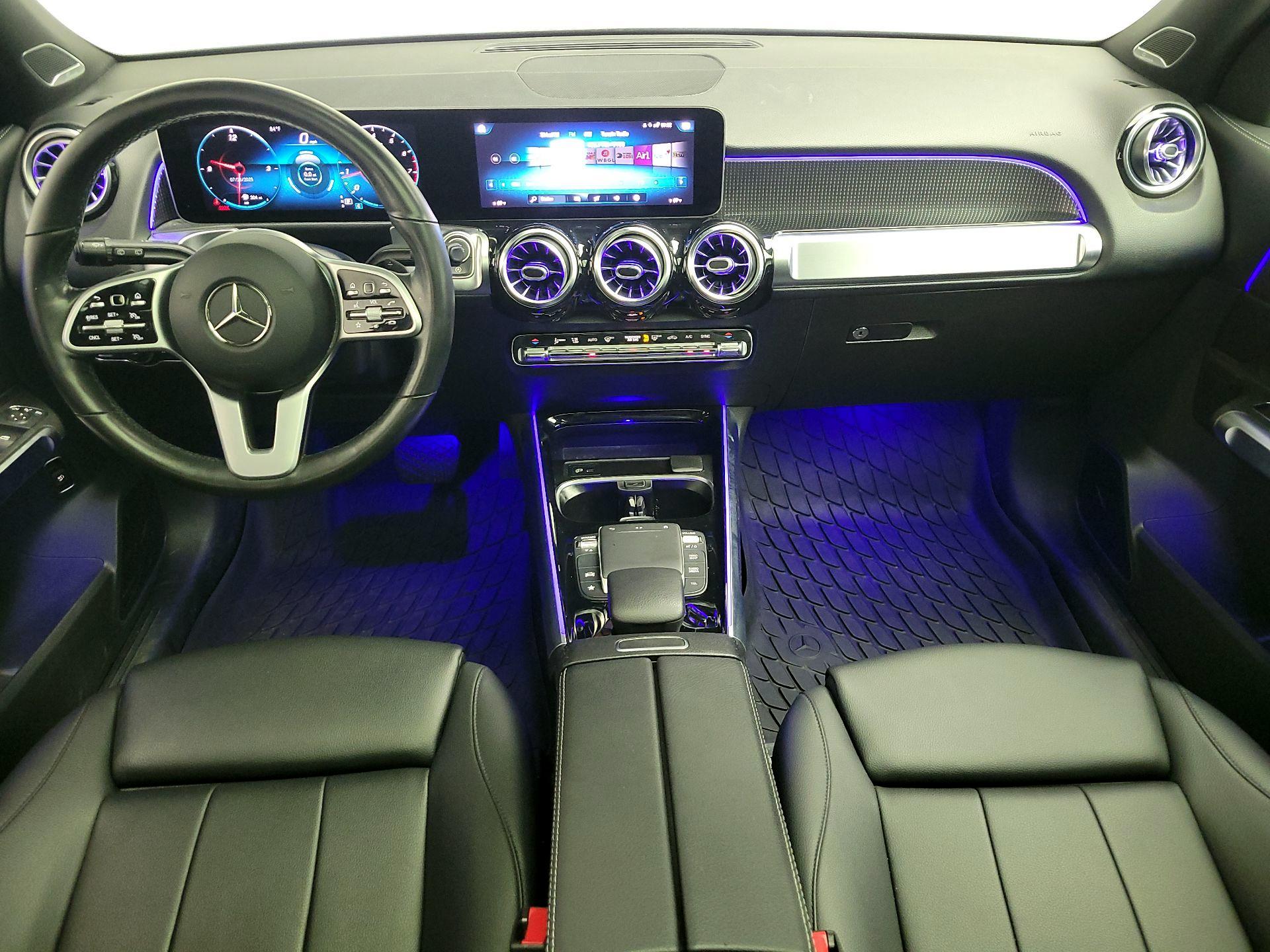 Thumbnail: 2021 Mercedes-Benz GLB - 9