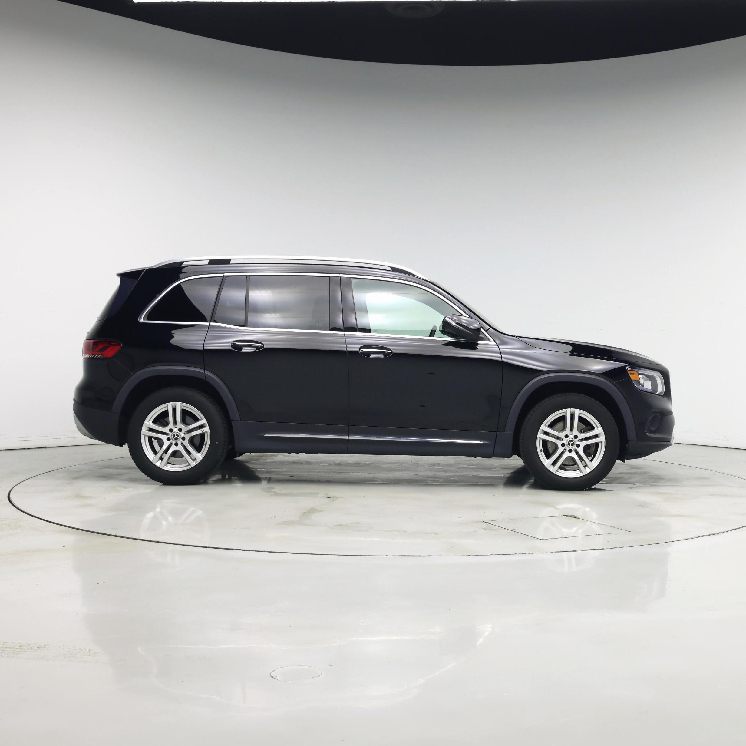 Thumbnail: 2021 Mercedes-Benz GLB - 7