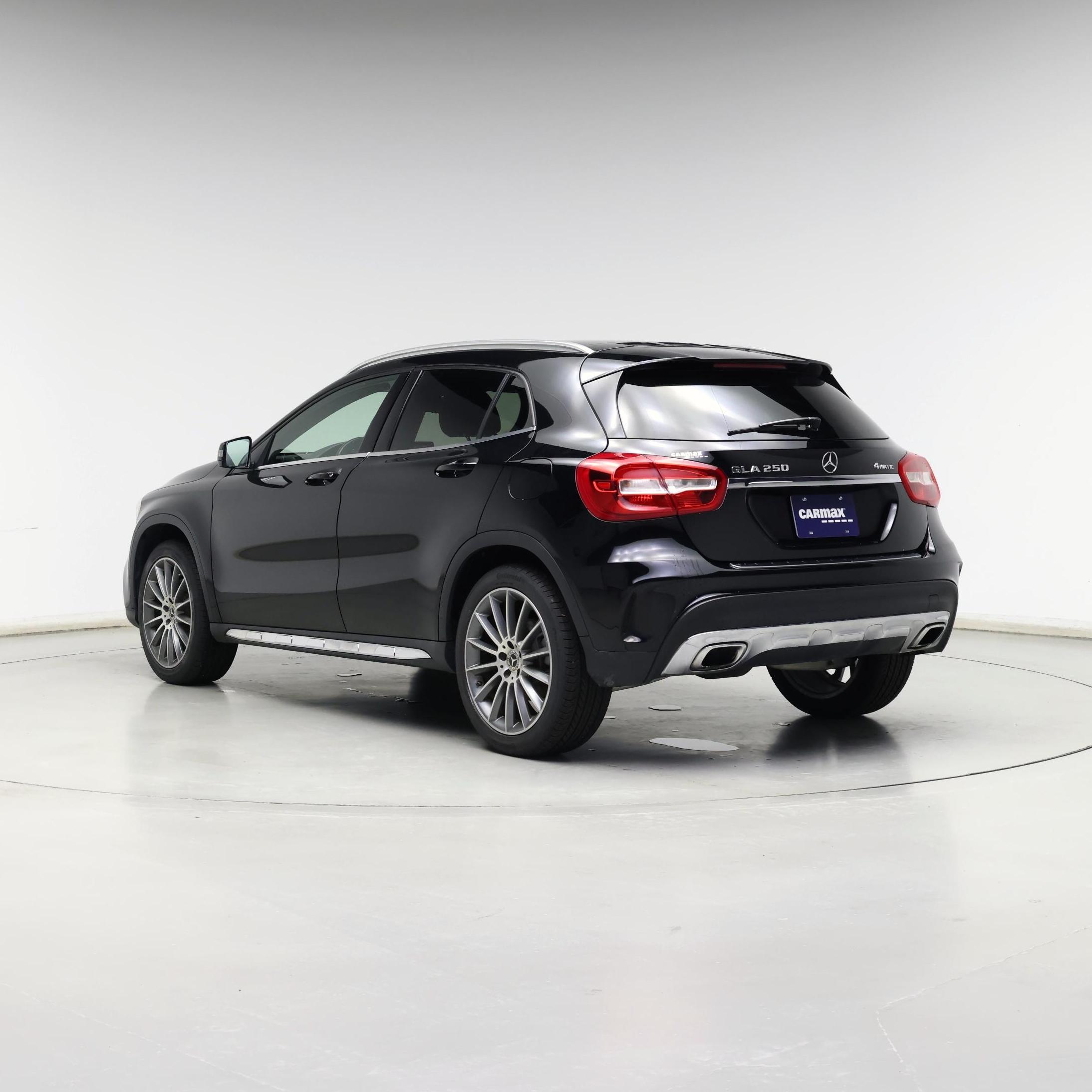 Thumbnail: 2018 Mercedes-Benz GLA - 2
