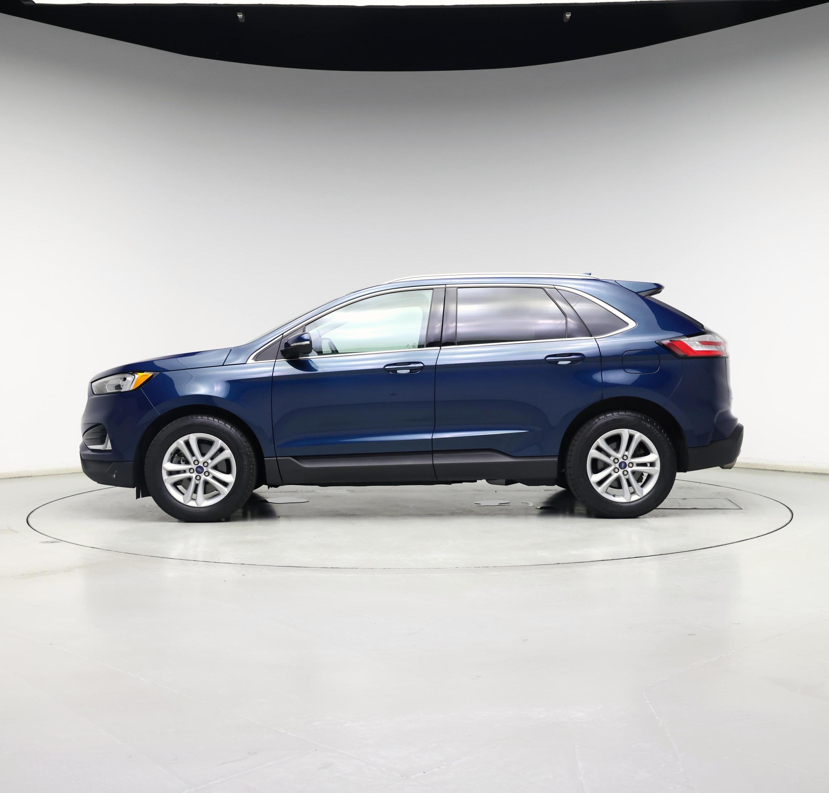 Thumbnail: 2020 Ford Edge - 3