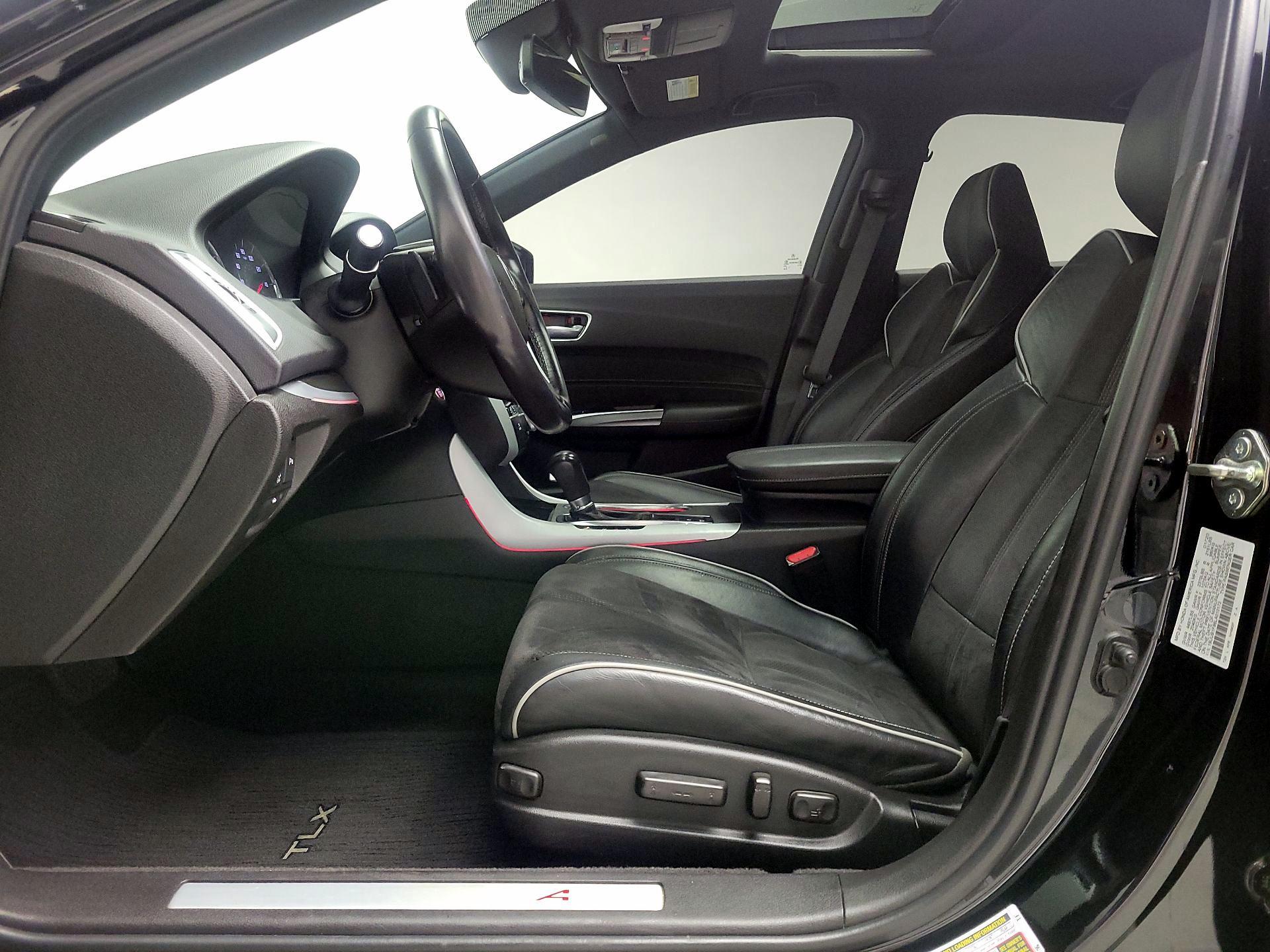 Thumbnail: 2020 Acura TLX - 11